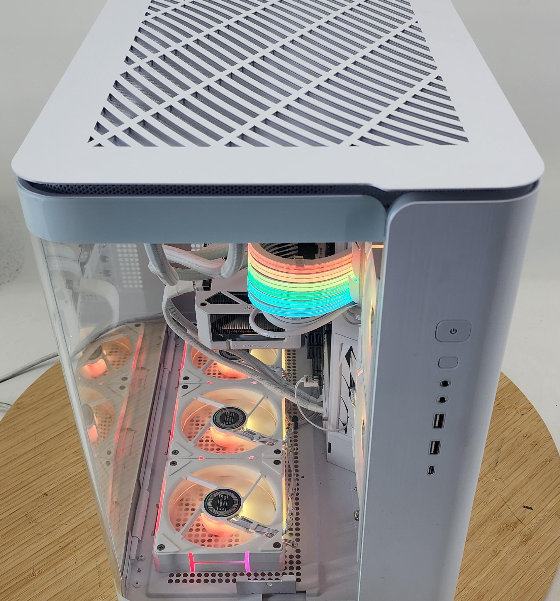 Gaming PC Ryzen 7 7800X3D 32GB RAM 1TB SSD RTX 4070 SUPER 12GB Windows 11 Computer