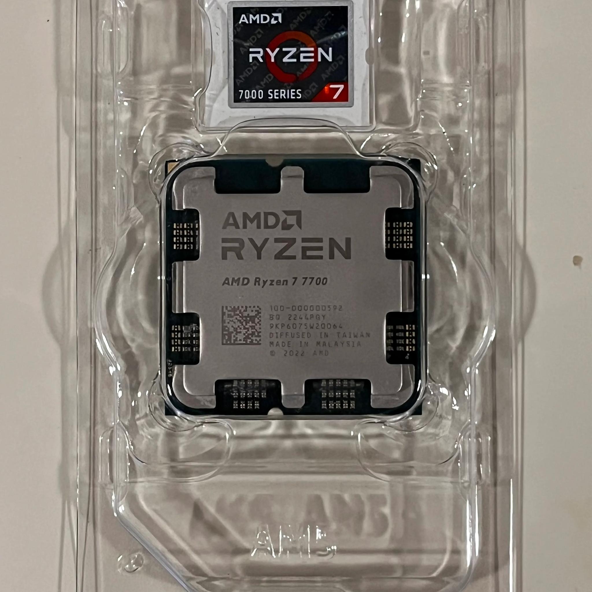 Like New Ryzen 7 7700