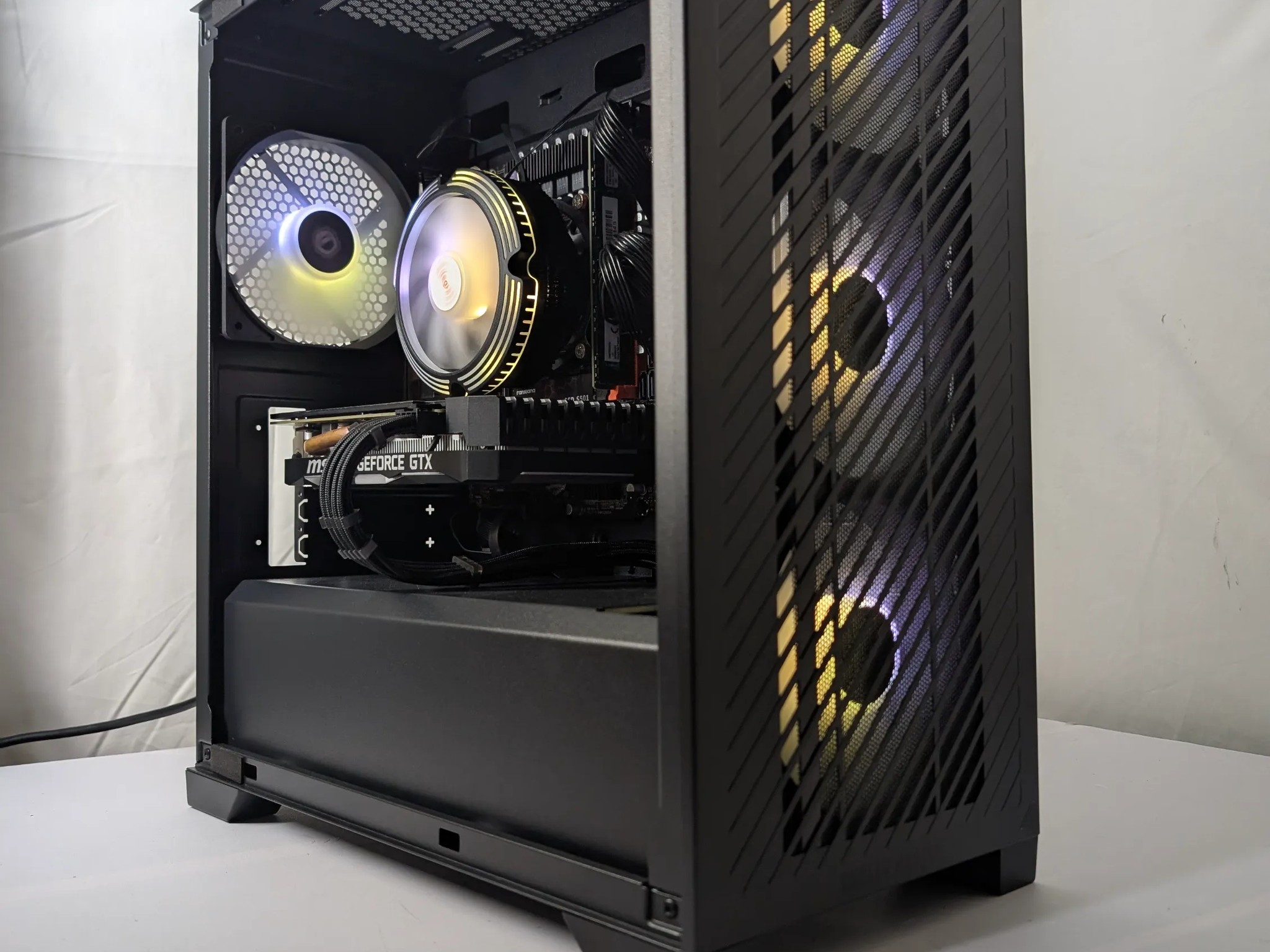 Copy of GTX 1660 | Xeon 2680 v4 | 32gb ddr4 | Windows 11 home