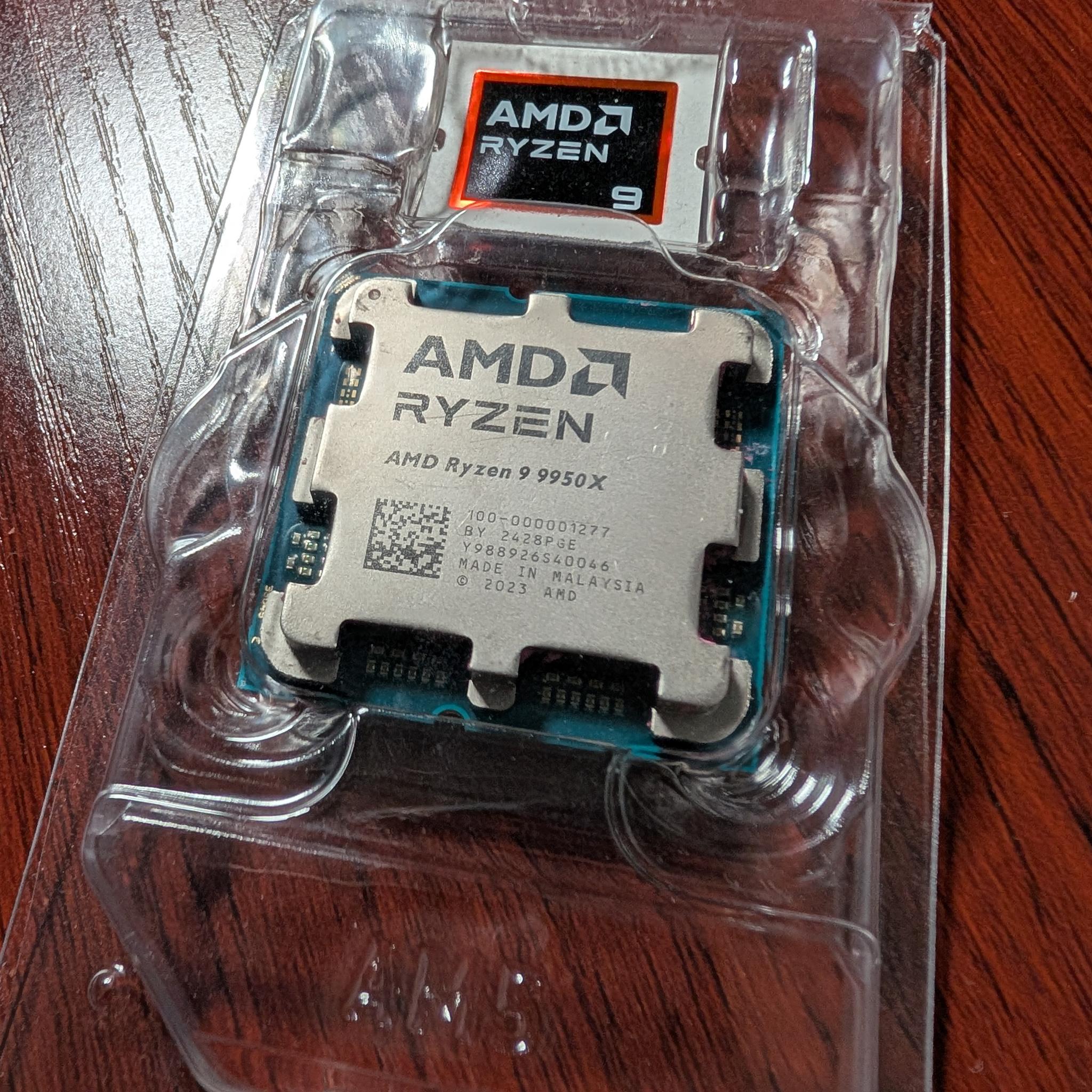 AMD Ryzen 9 9950X