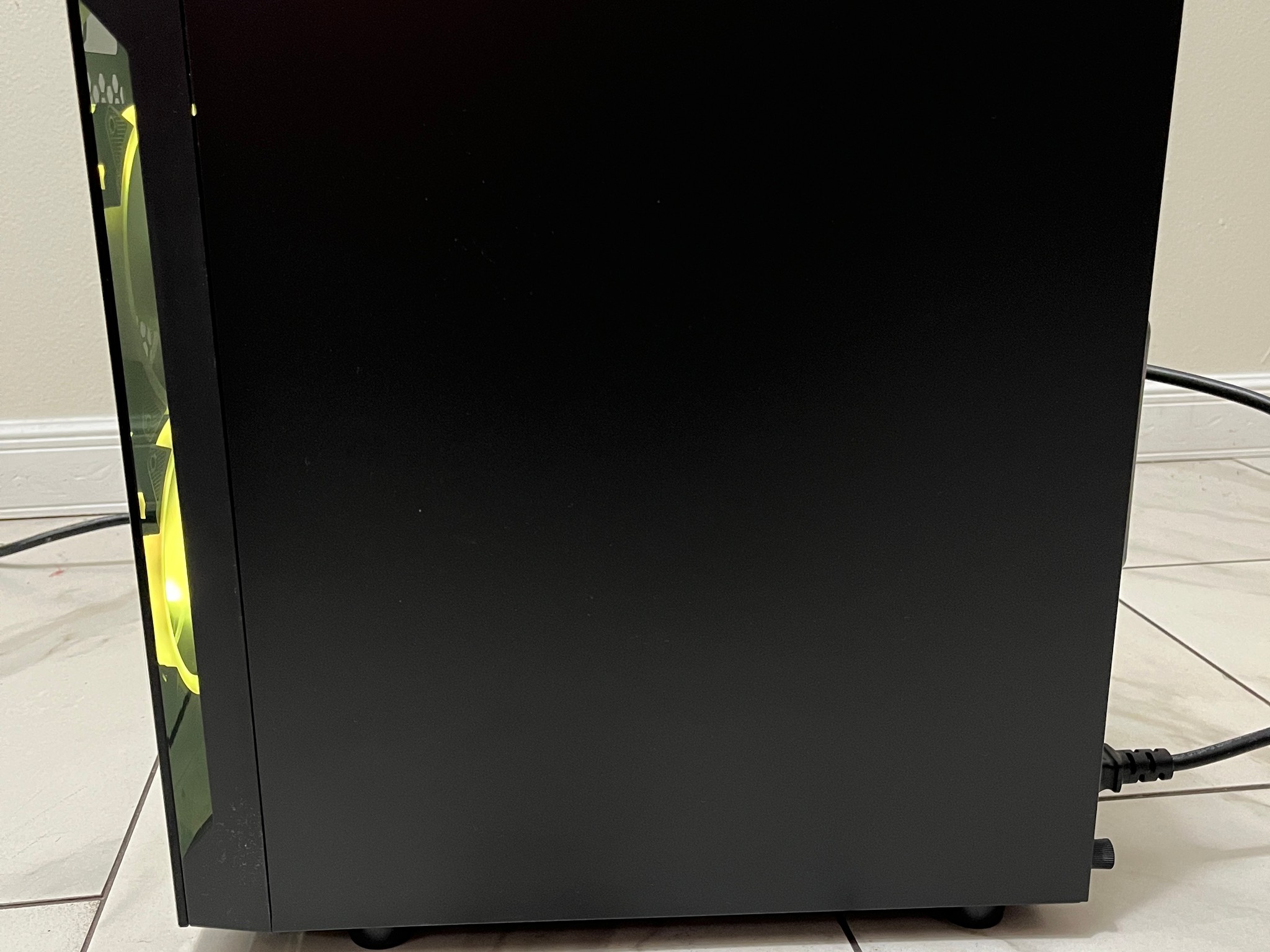 Super Budget Gaming PC - Intel i7-4790, NVIDIA GTX 750 Ti, 16GB RAM, 628GB Storage, w/ Wi-Fi & BT