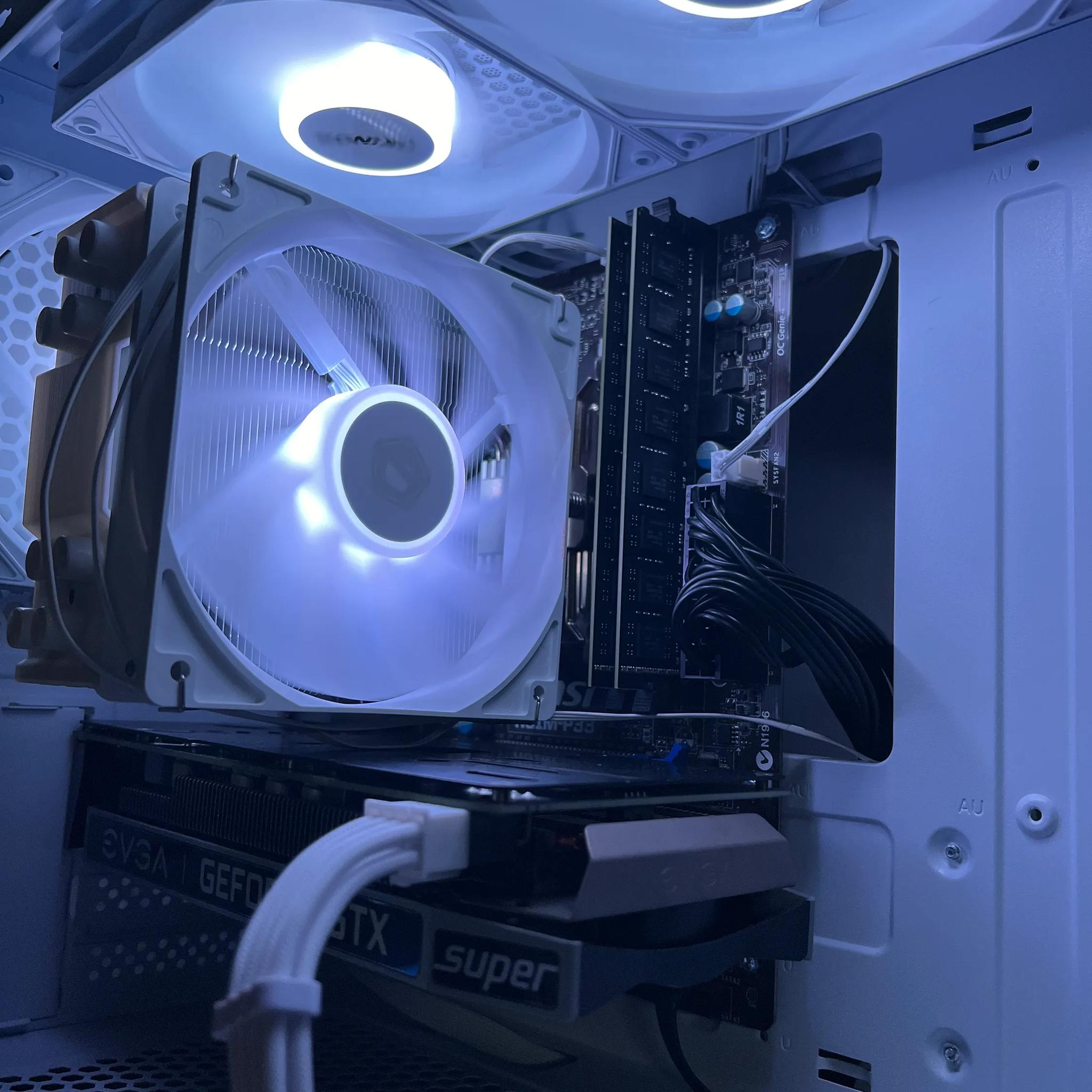 ⚪️🌙Midnight White⚪️🌙 | Budget PC | Intel Core i7 | GTX 1660 Super | 16GB RAM | 1TB SSD