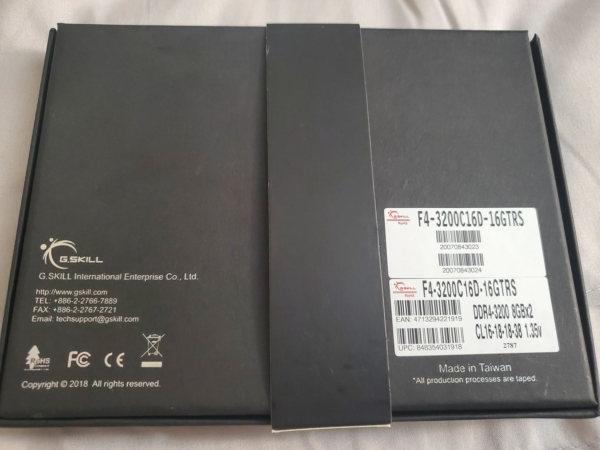 2 x 8gb G.Skill Trident Z Royal 3200mhz Cl16