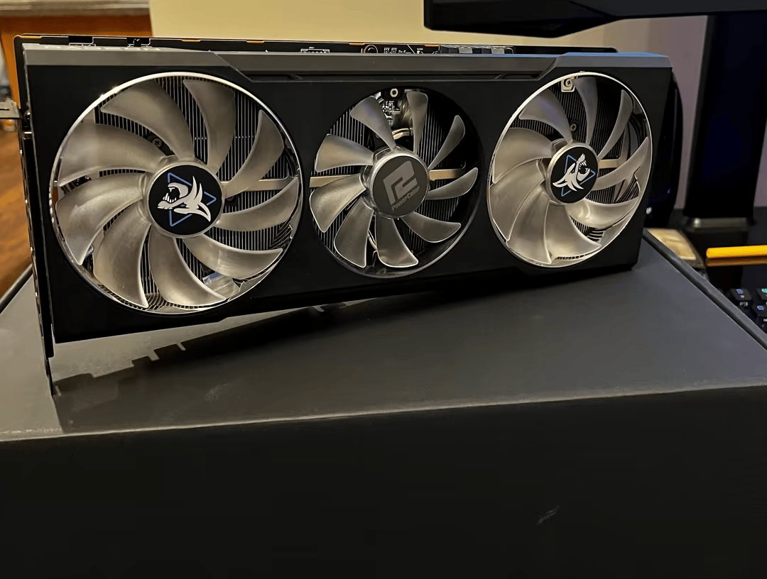 Practically new!!!  PowerColor Radeon RX 6700XT Hellhound