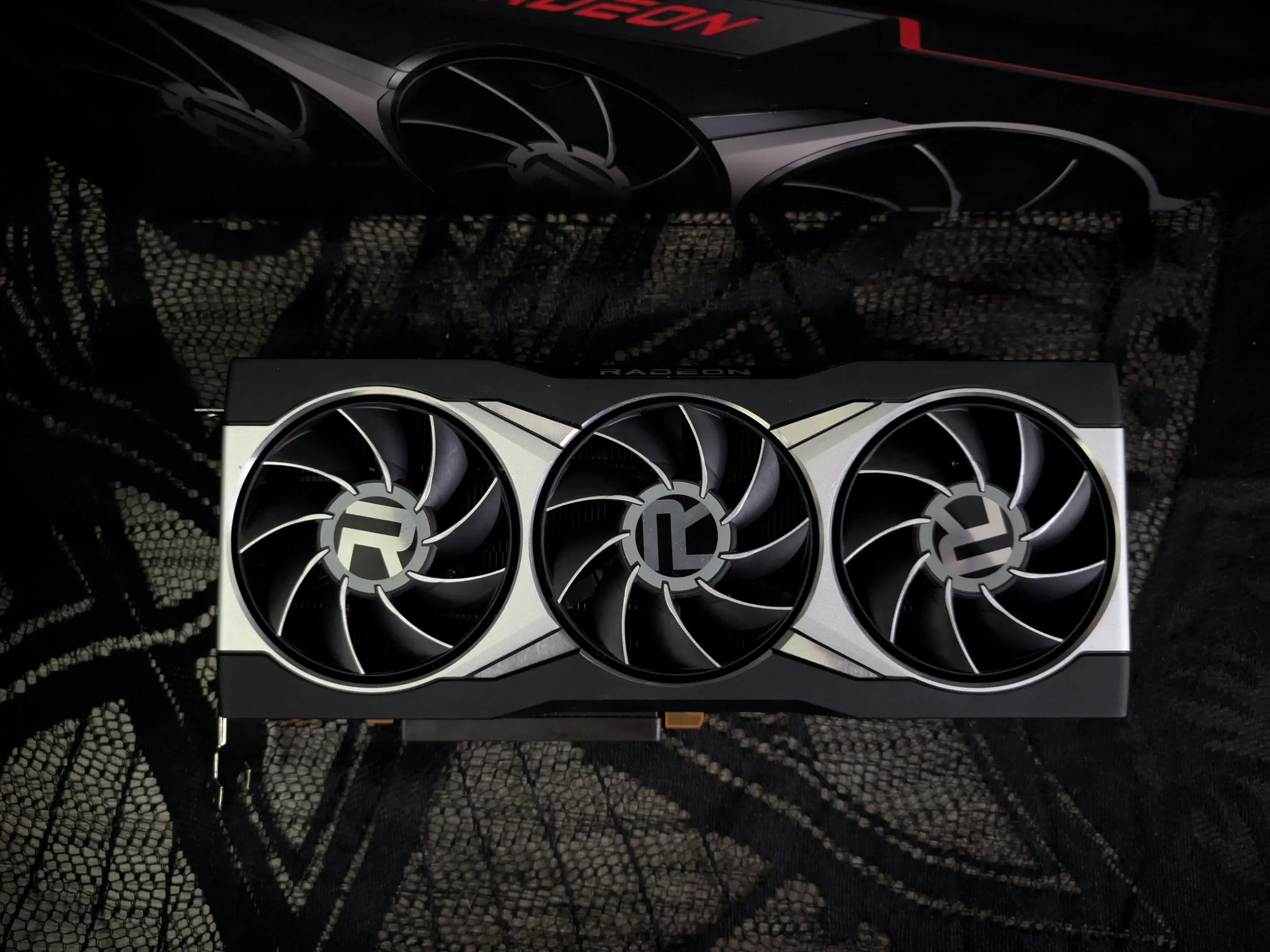 AMD Radeon RX 6800XT 16GB in Original Packaging with extra PhaseSheet PTM