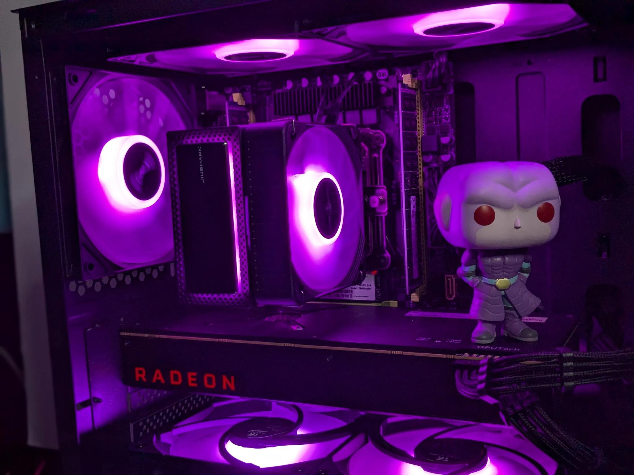 タイムチャンピオン ⚫️🌌RX Vega 56 8GB⚫️Intel 12-cores 24-threads⚫️32GB DDR4⚫️1TB PCIE⚫️Windows 11 Pro
