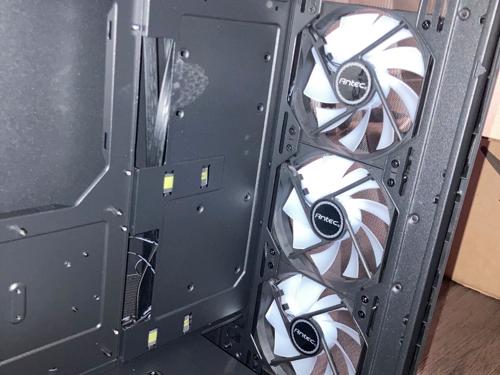 Antec D700 Flux