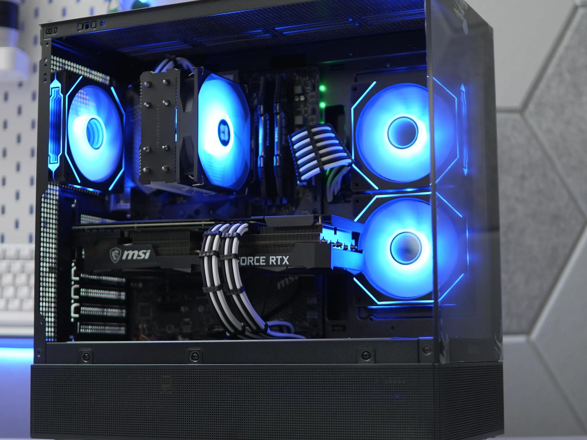 Epic Gaming PC | RTX 3070ti + RYZEN 5 5600x + 32gb RAM