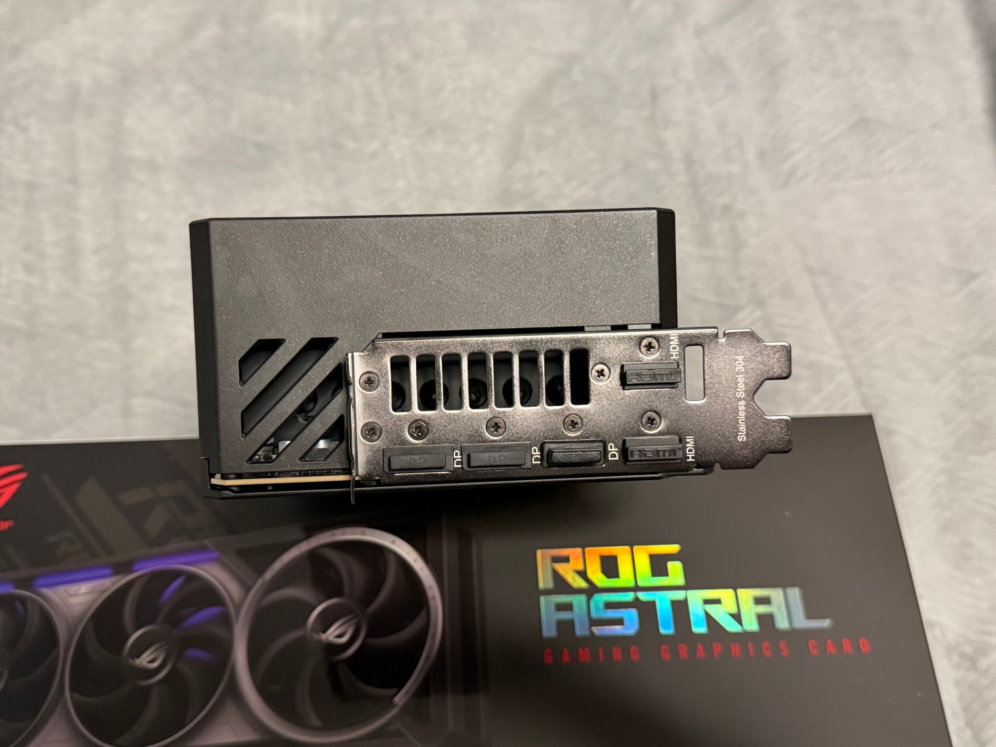 ASUS ROG Astral GeForce RTX 5090 32GB GDDR7 OC Edition