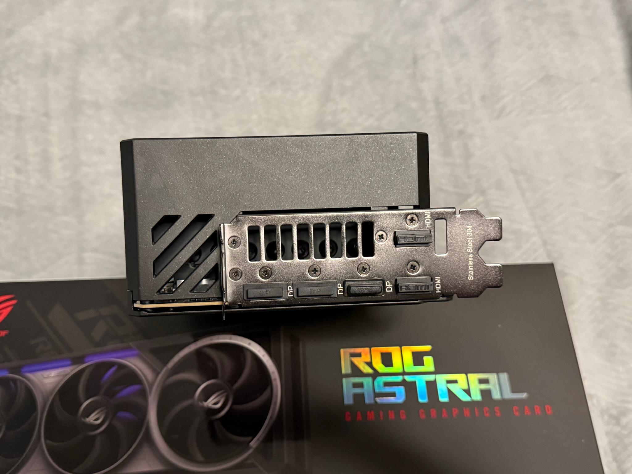 ASUS ROG Astral GeForce RTX 5090 32GB GDDR7 OC Edition