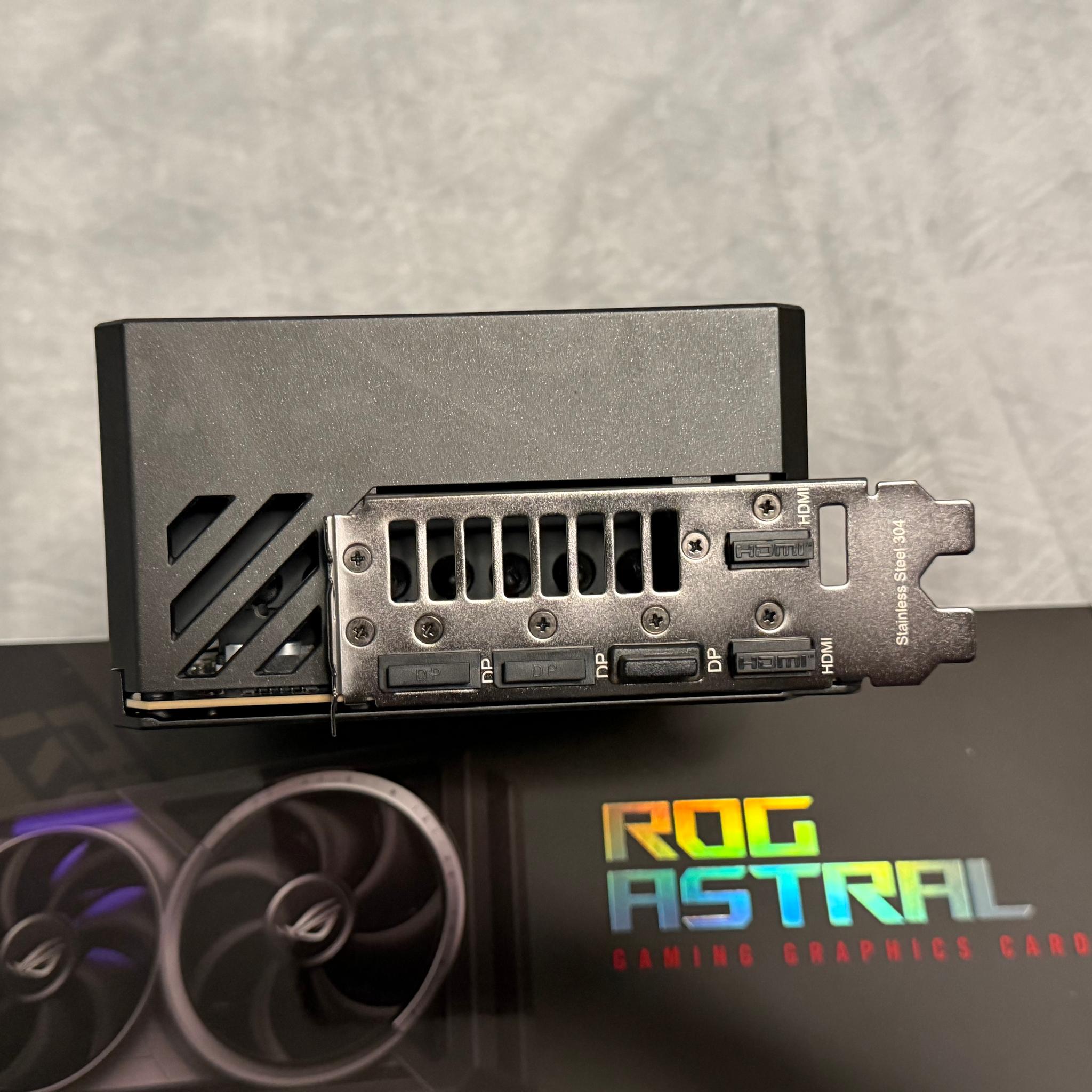 ASUS ROG Astral GeForce RTX 5090 32GB GDDR7 OC Edition