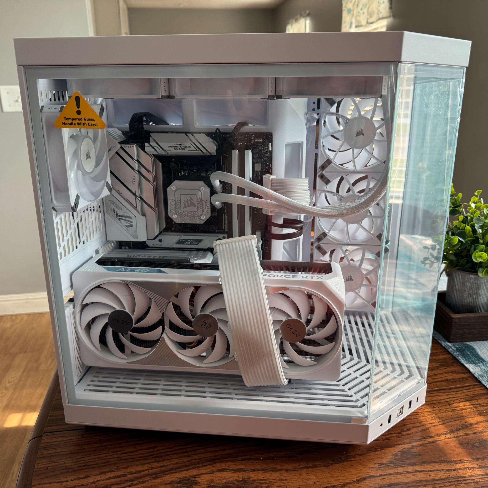 1440/4K Ultimate Whiteout Gaming PC | Nvidia RTX 4090 | Ryzen 7 7800x3d