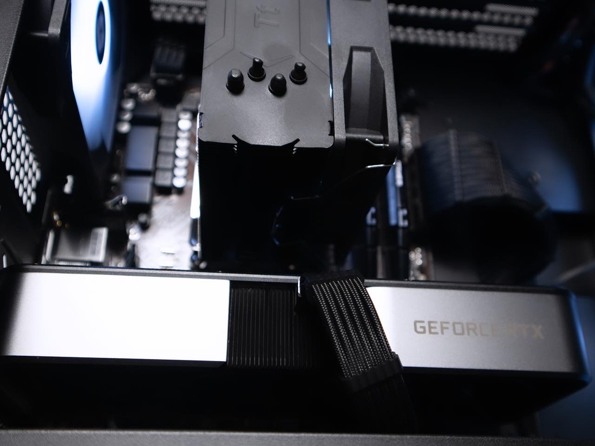 RTX 3070 | Ryzen 5 5600X | 1TB NVME | 16GB RAM