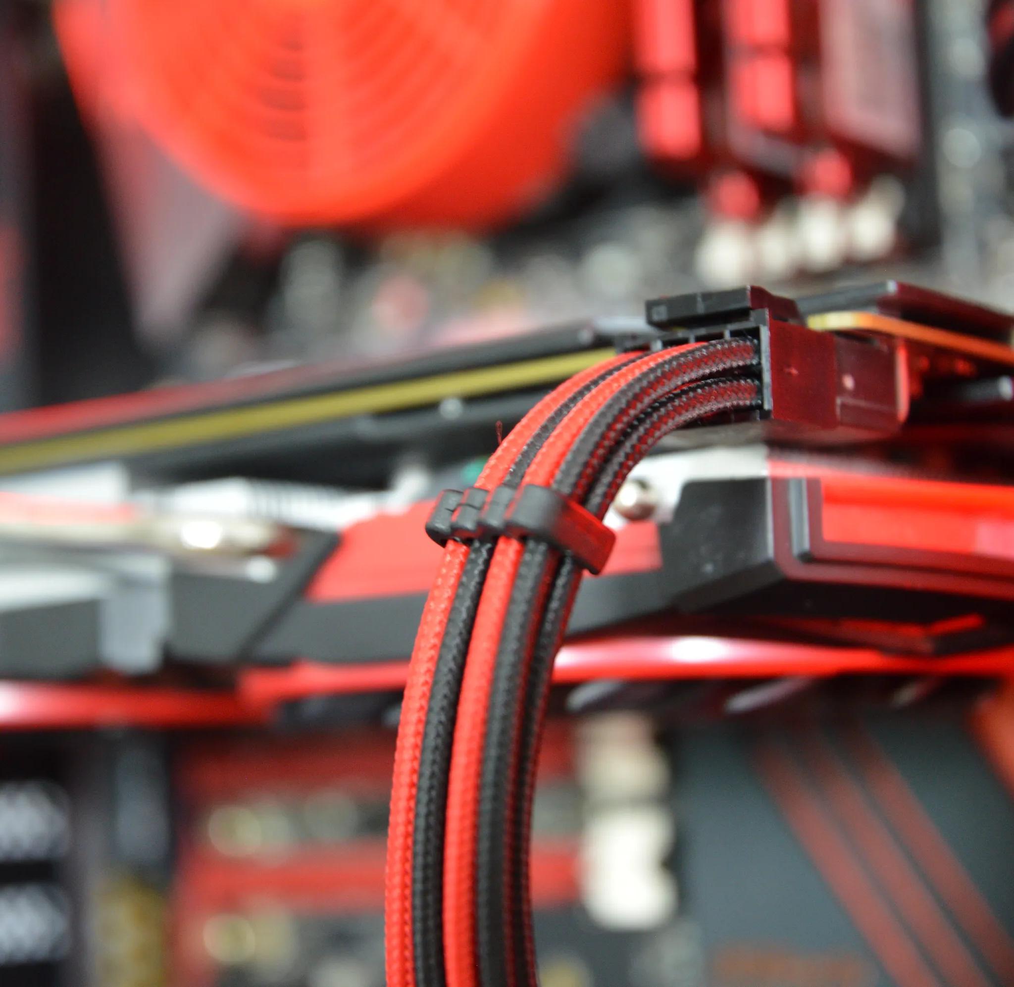 🩸🩸| RX 570 8GB | INTEL i5 6400 | 16GB DDR4 RAM | 1TB NVME SSD | Blood Oath 4.0 |