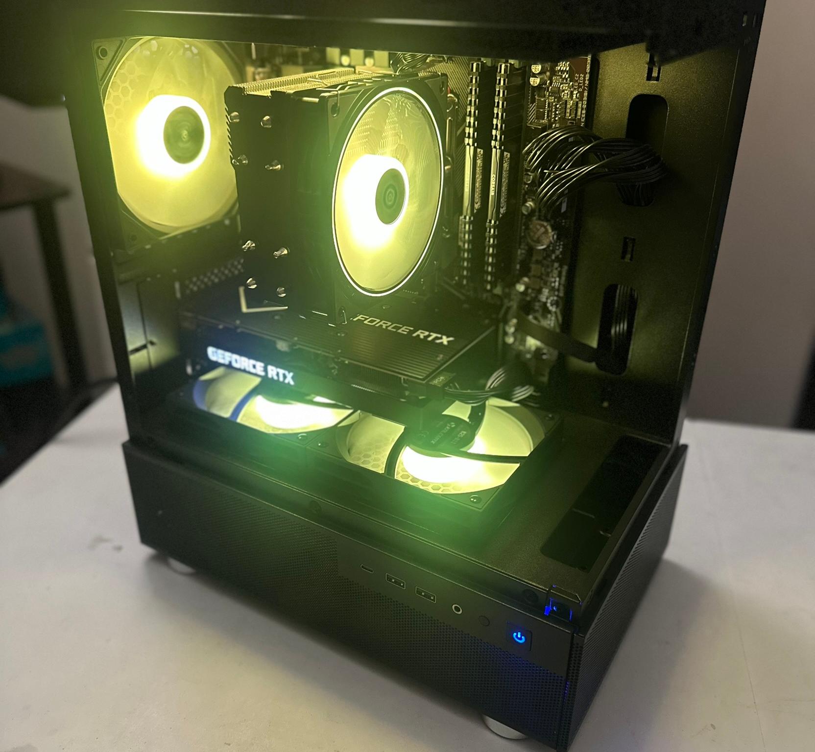 Ryzen 5 5500 / RTX 3060 Ti / 512GB NVME / 16GB RAM