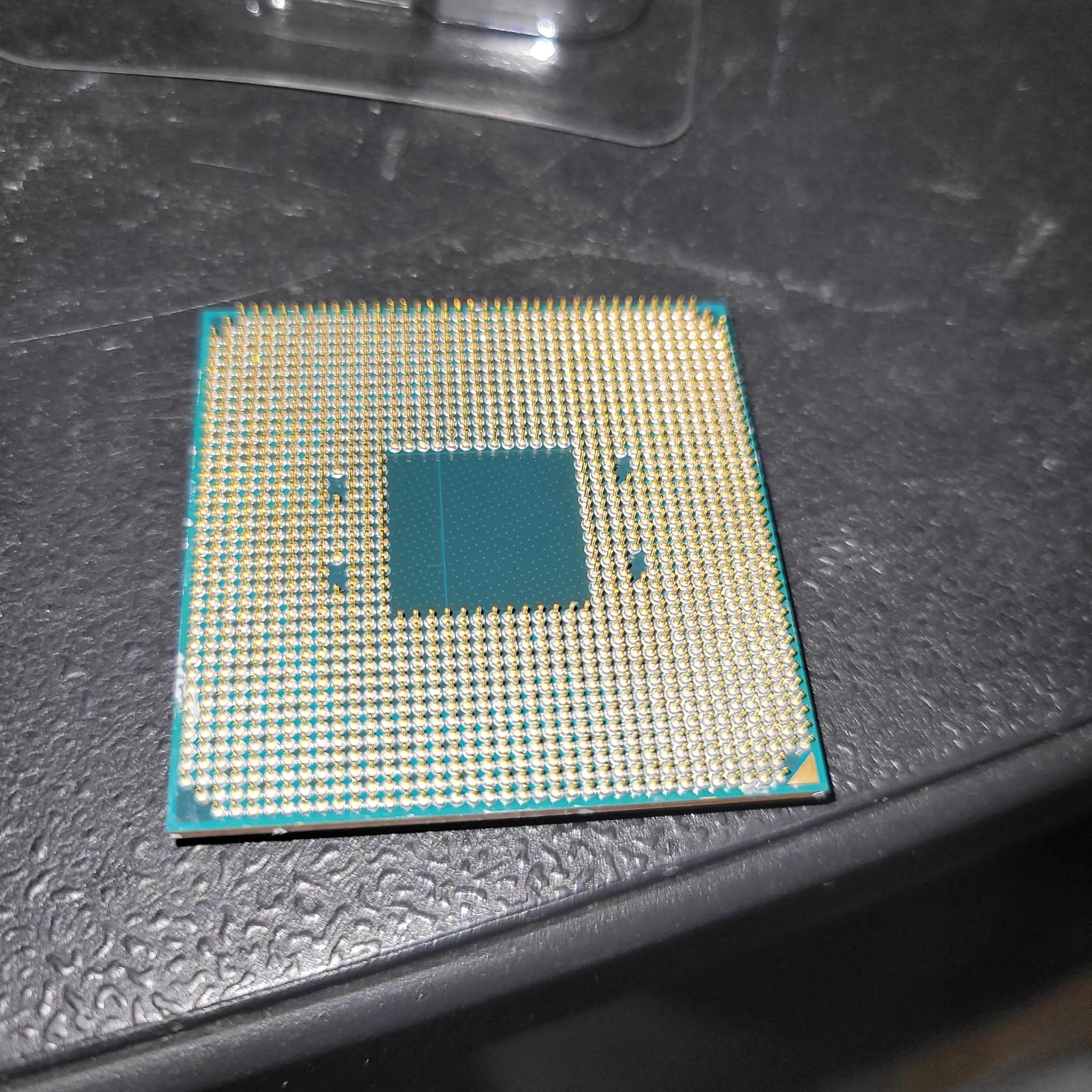AMD Ryzen 5 5600X