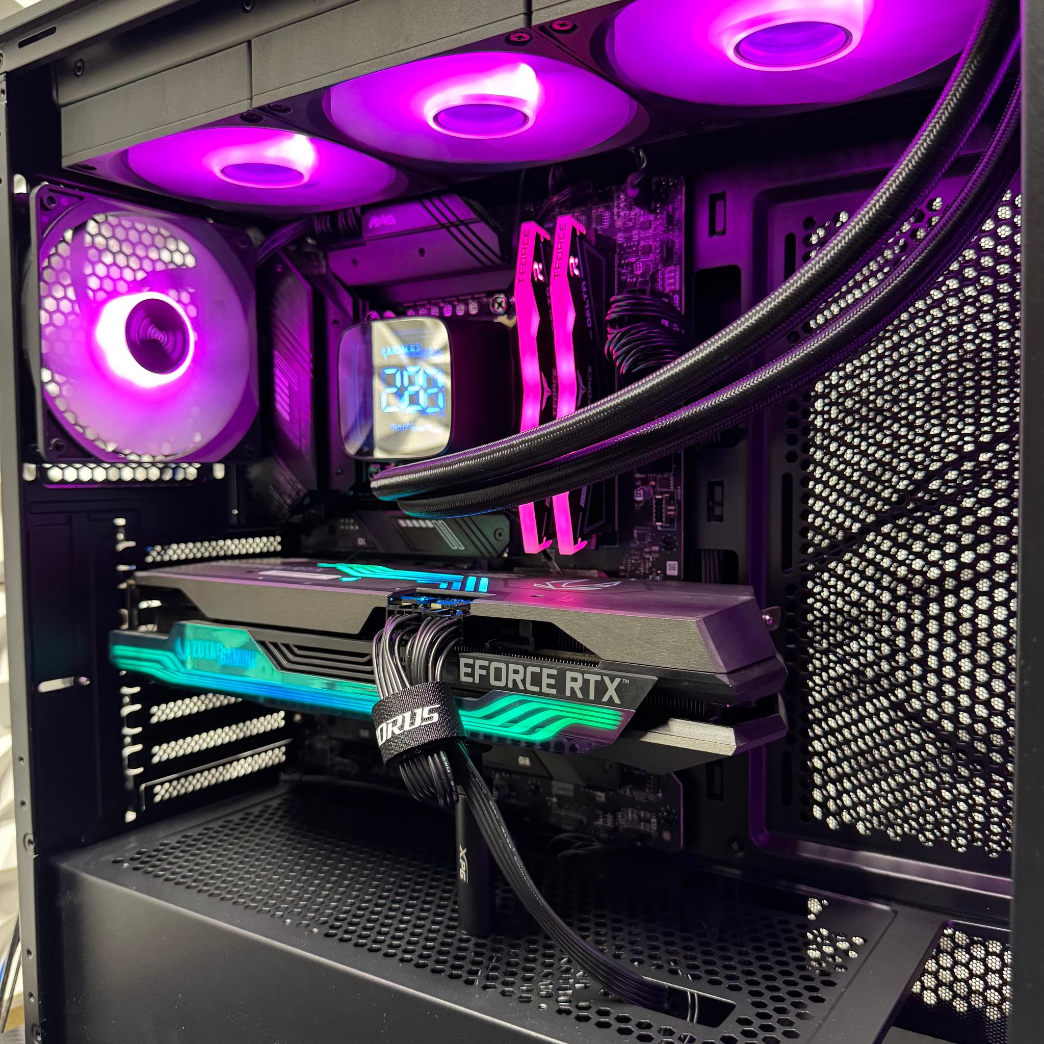 Rtx 3080, i9-12900K, 16GB DDR5 Ram, 1TB Samsung SSD, Liquid Cooled, arc raiders, Fortnite...