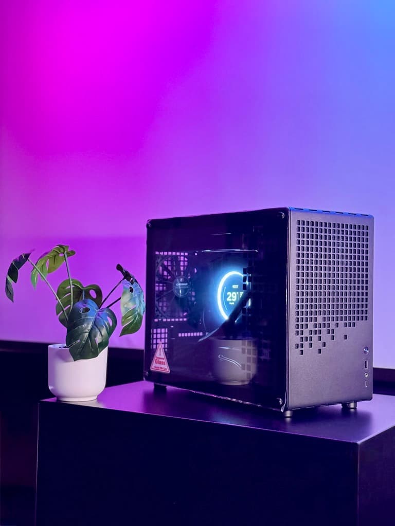 Gaming PC NVIDIA RTX 5070 FOUNDERS EDITION, RYZEN 9600X, 32GB RAM, 1TB NVMe SSD