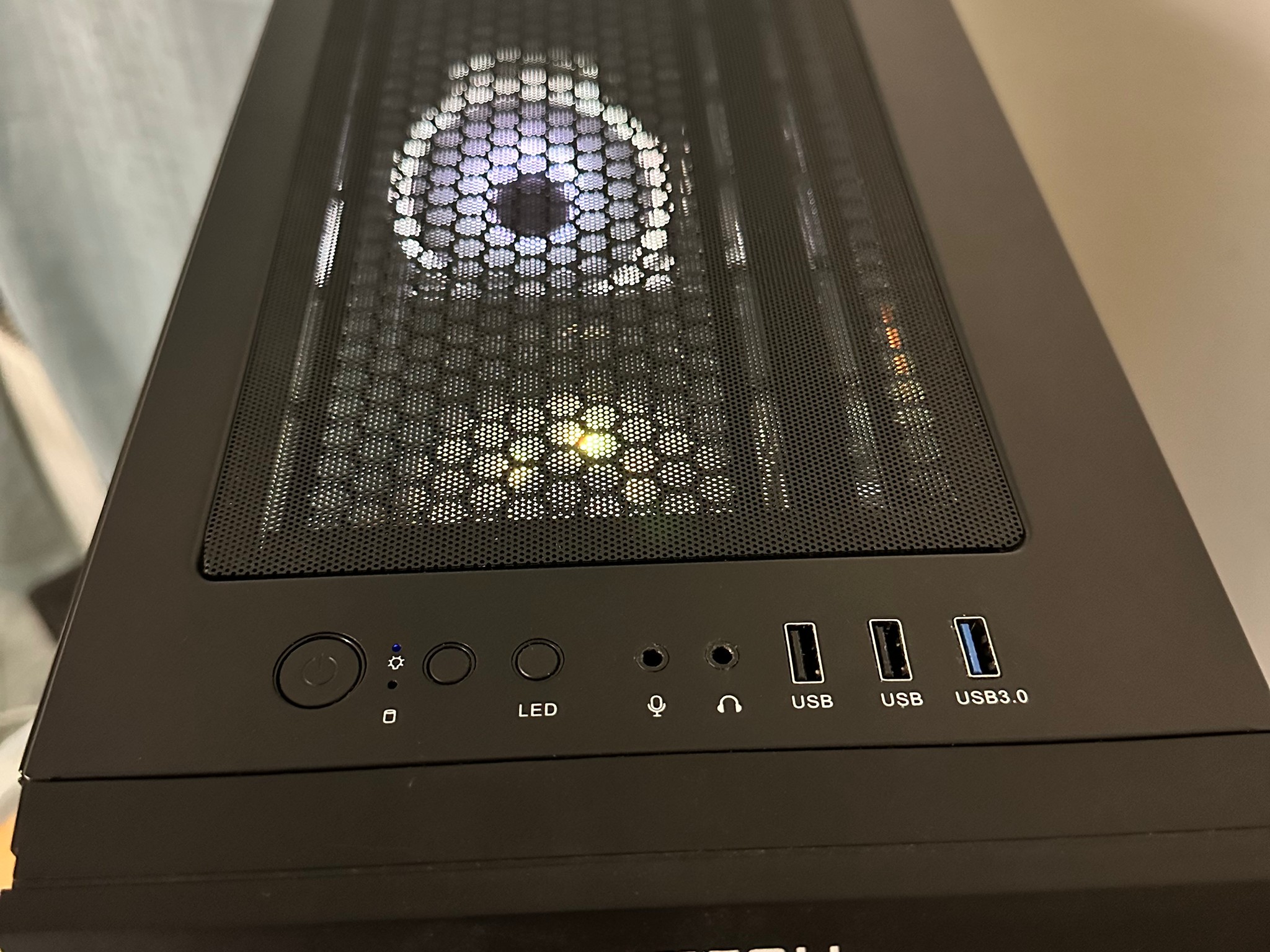 Gaming PC, NVIDIA RTX 3070, AMD Ryzen 5 3600X, 16GB RAM, 1TB SSD