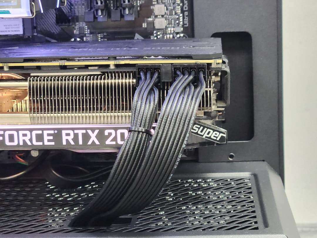 RTX 2080 Super | Ryzen 5 5600XT | Gaming PC | 32GB DDR4 | 512GB | Win 11 Pro