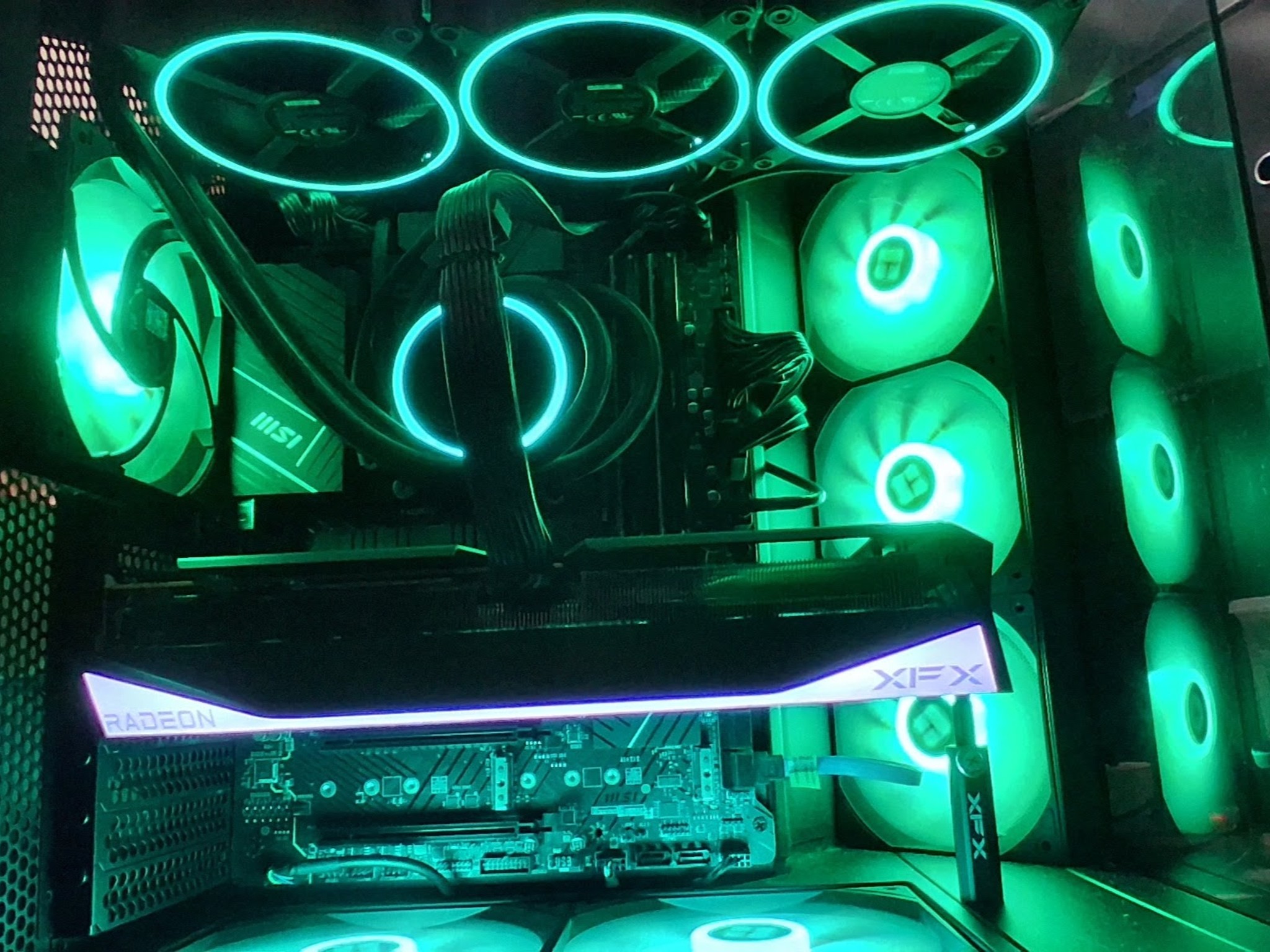 Custom Gaming PC – RX 9060 XT 16GB – i7-12700K – Liquid Cooled – Tested