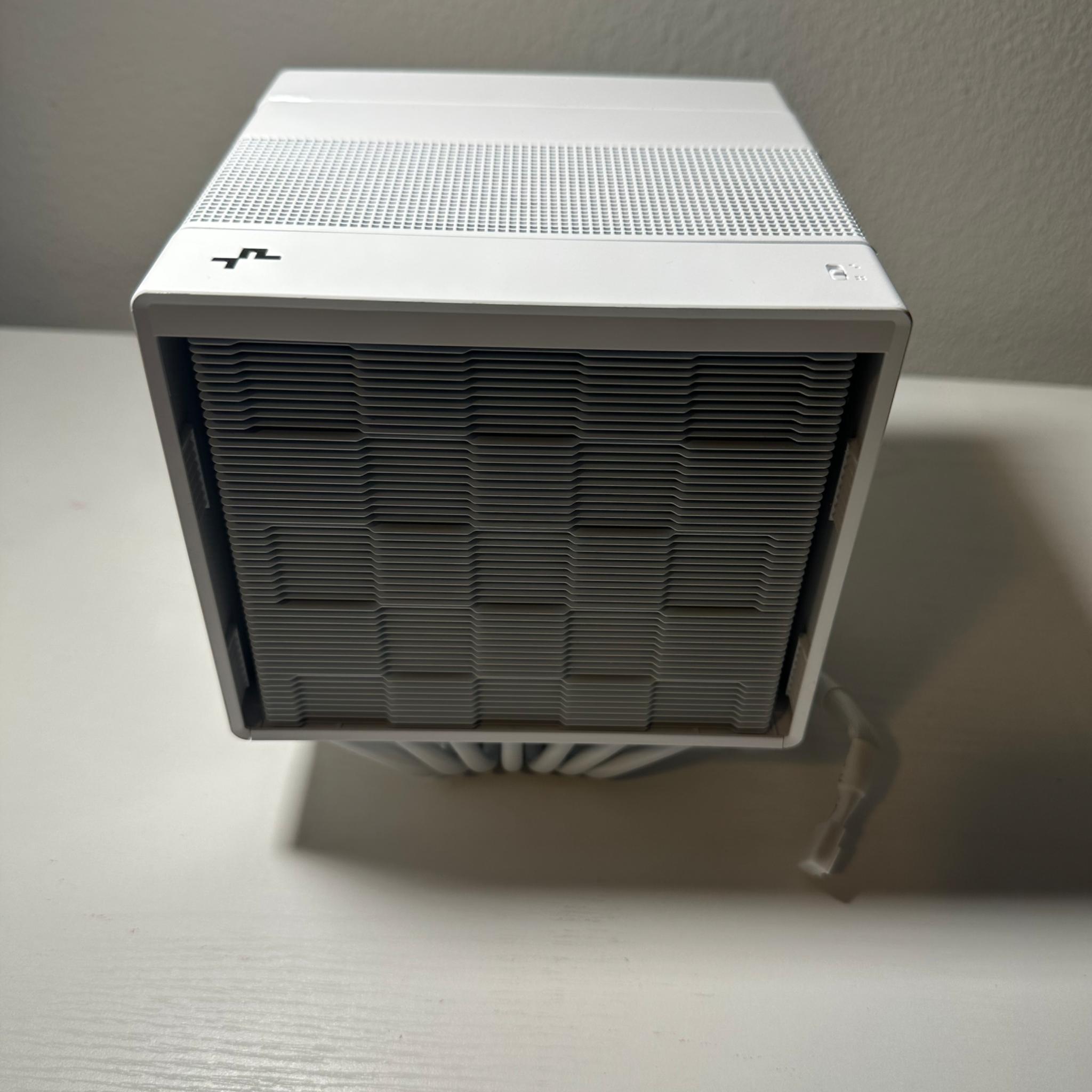 Intel i7-12700k, 32GB Ram, Deepcool Assassin IV Heatsink, Asus Tuf Gaming Z690-Plus WiFi D4