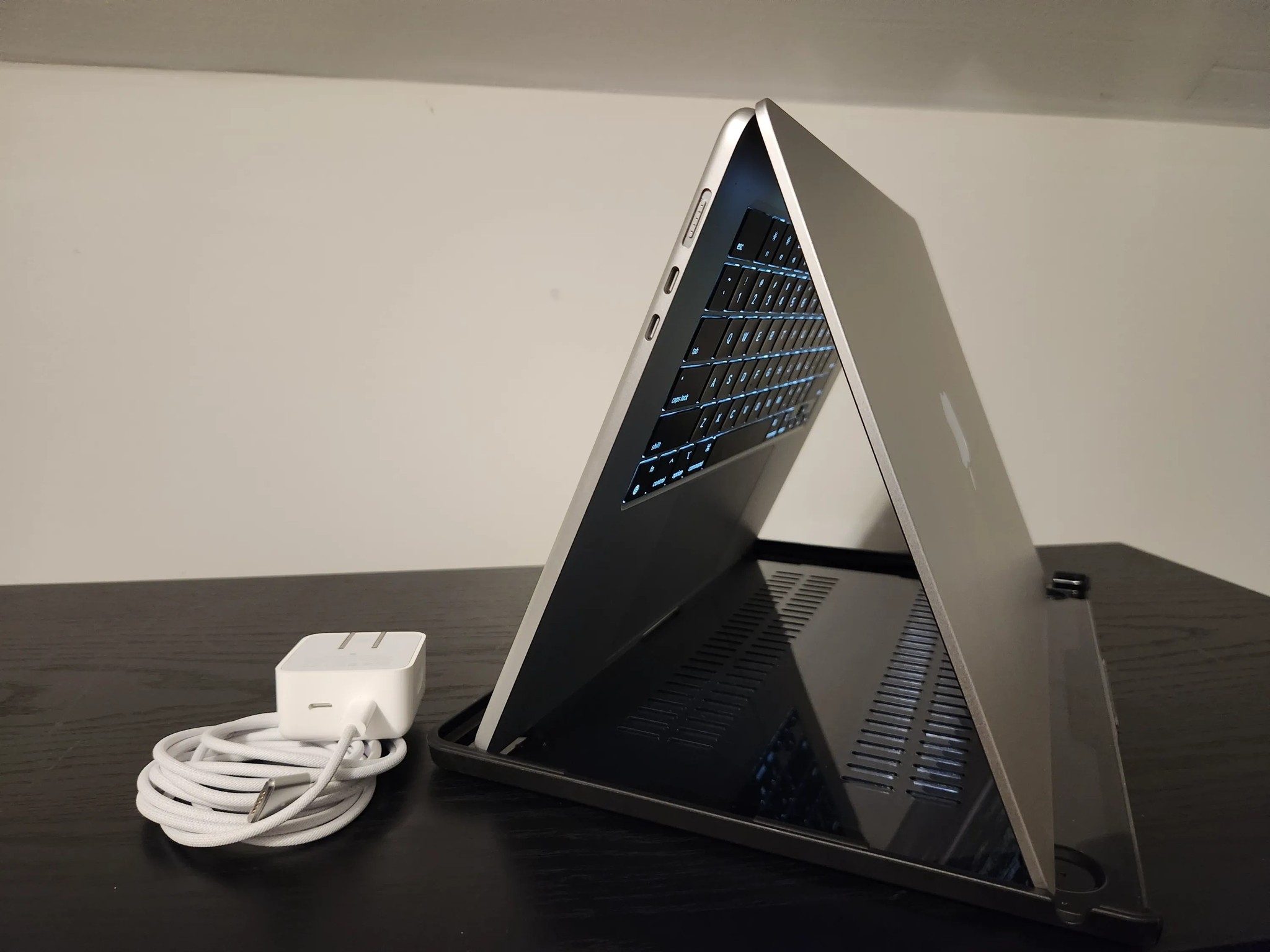 MacBook Air 15" M3 (2024): Maxed Out Powerhouse! 1TB SSD, 24GB RAM + Warranty!