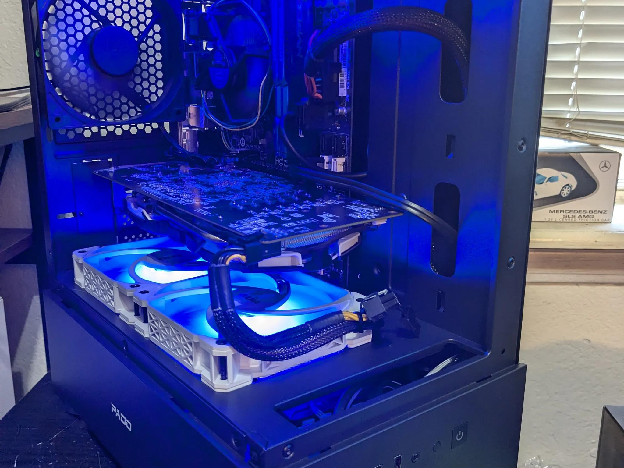 120 FPS Fortnite | 180 Day Warranty | i7-4770, 16GB RAM, RX 580 4GB, 512GB SSD, Win10, Wifi, RGB
