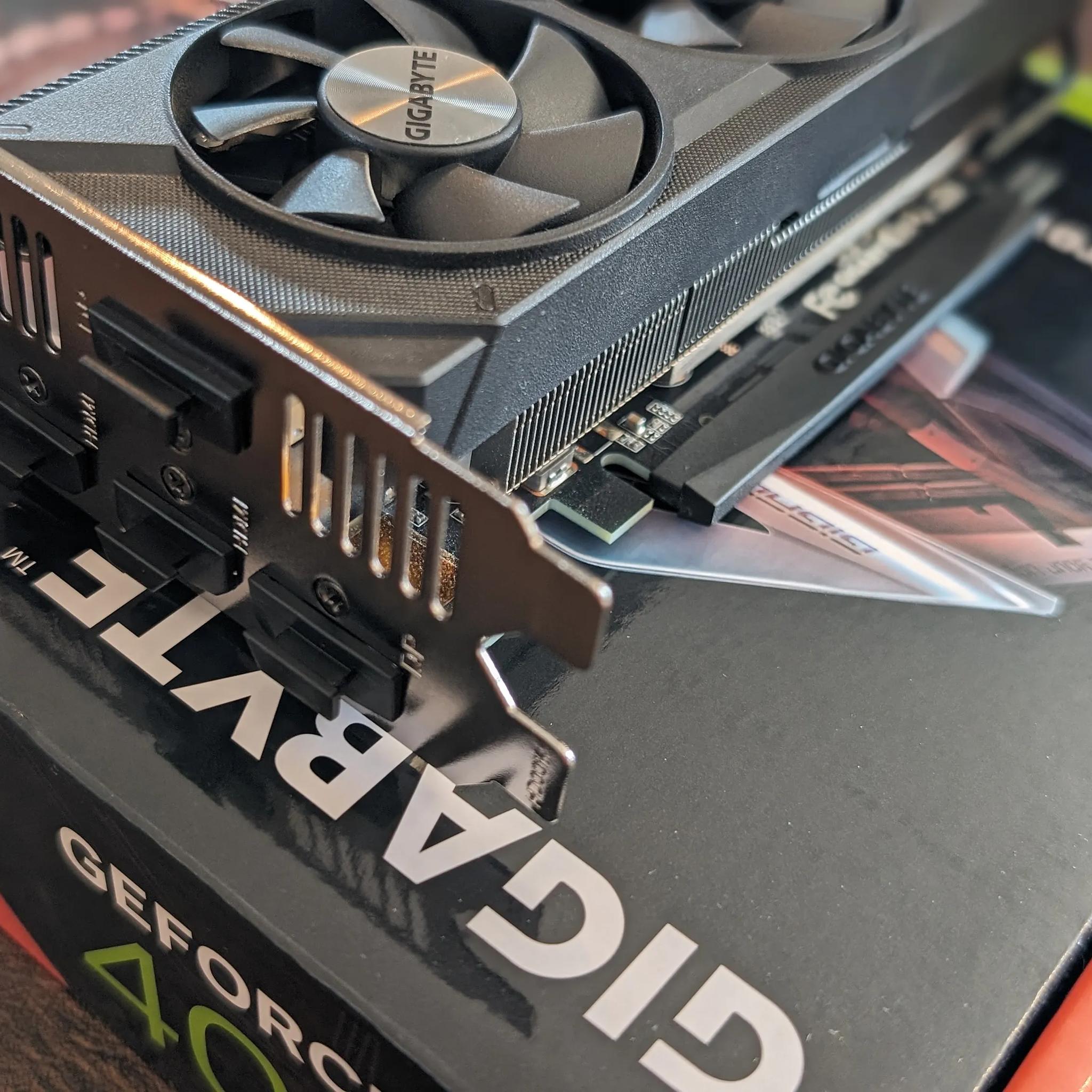 Gigabyte Nvidia GeForce RTX 4060 OC Low Profile 8G - USED Like New