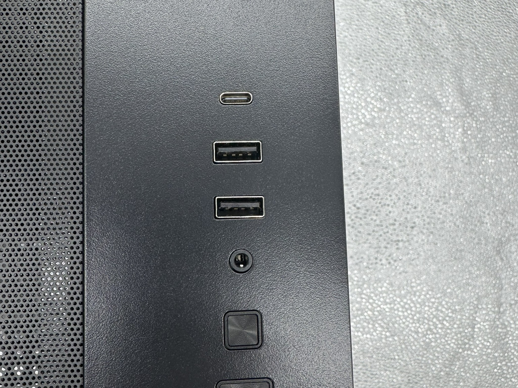 1080p Budget Beast | GTX 1080ti | Ryzen 5 5500 | WIFI