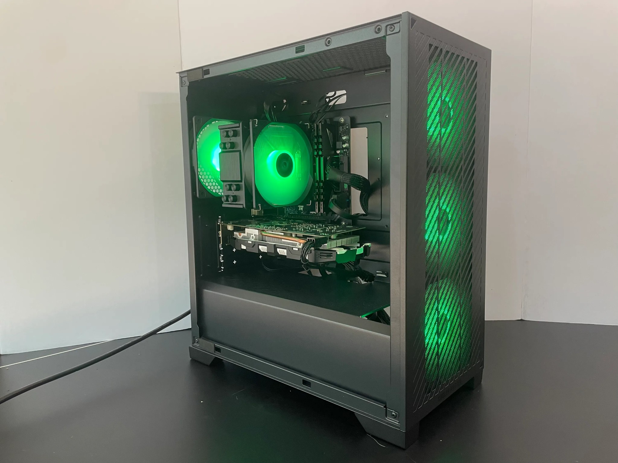 Budget Beast eSports/starter gaming PC! GTX 1060 6GB + Ryzen 5 2600