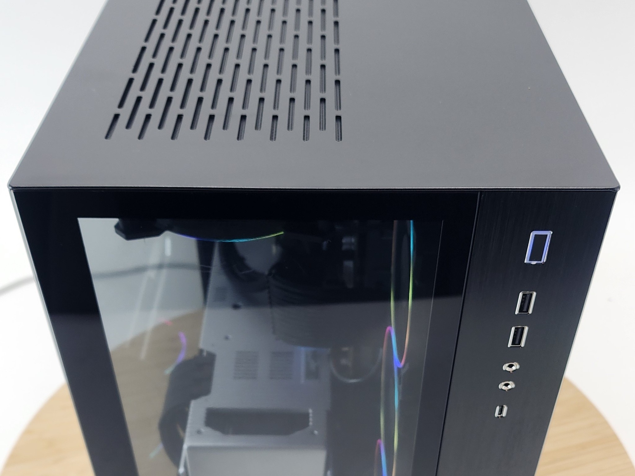 Gaming PC Ryzen 7 7800X3D 64GB RAM 2TB SSD RX 7900 XTX 24GB Windows 11 PC