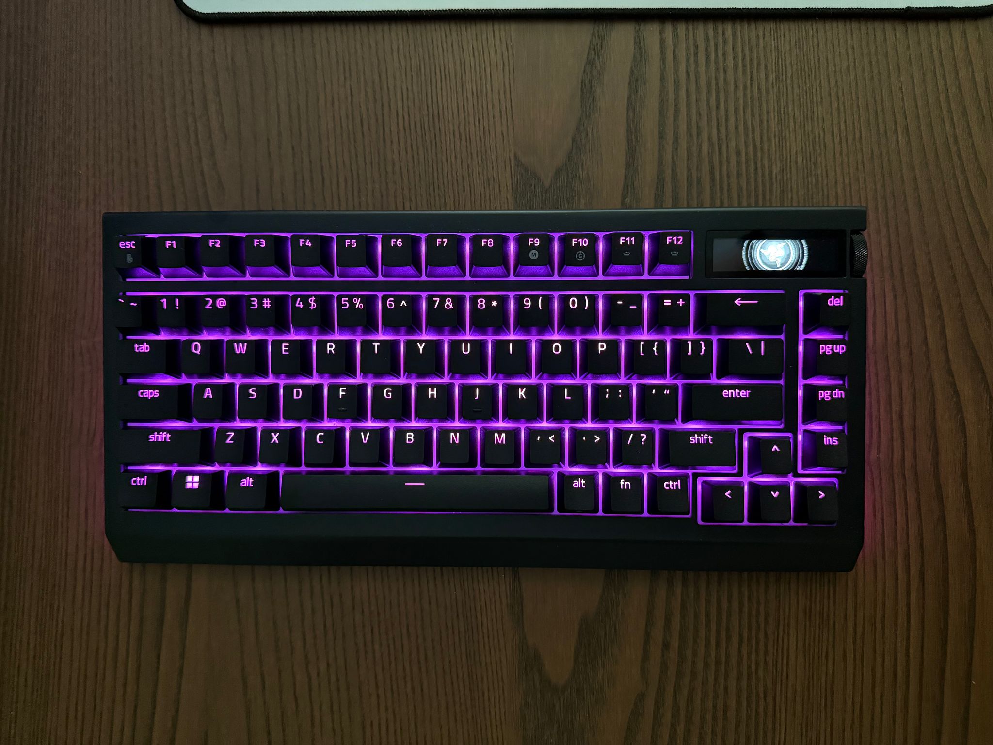 Razer Blackwidow v4 Pro 75% OLED