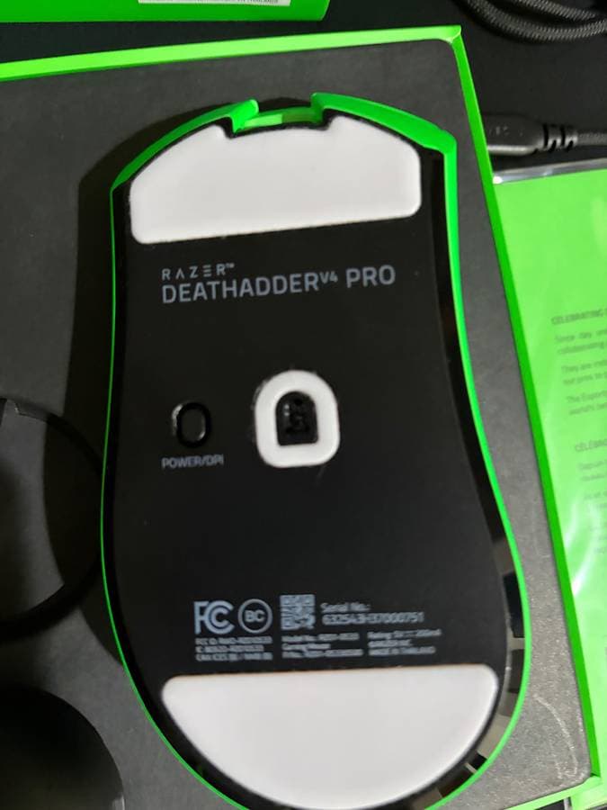 Razer Deathadder V4 PRO ESPORTS GREEN EDITION