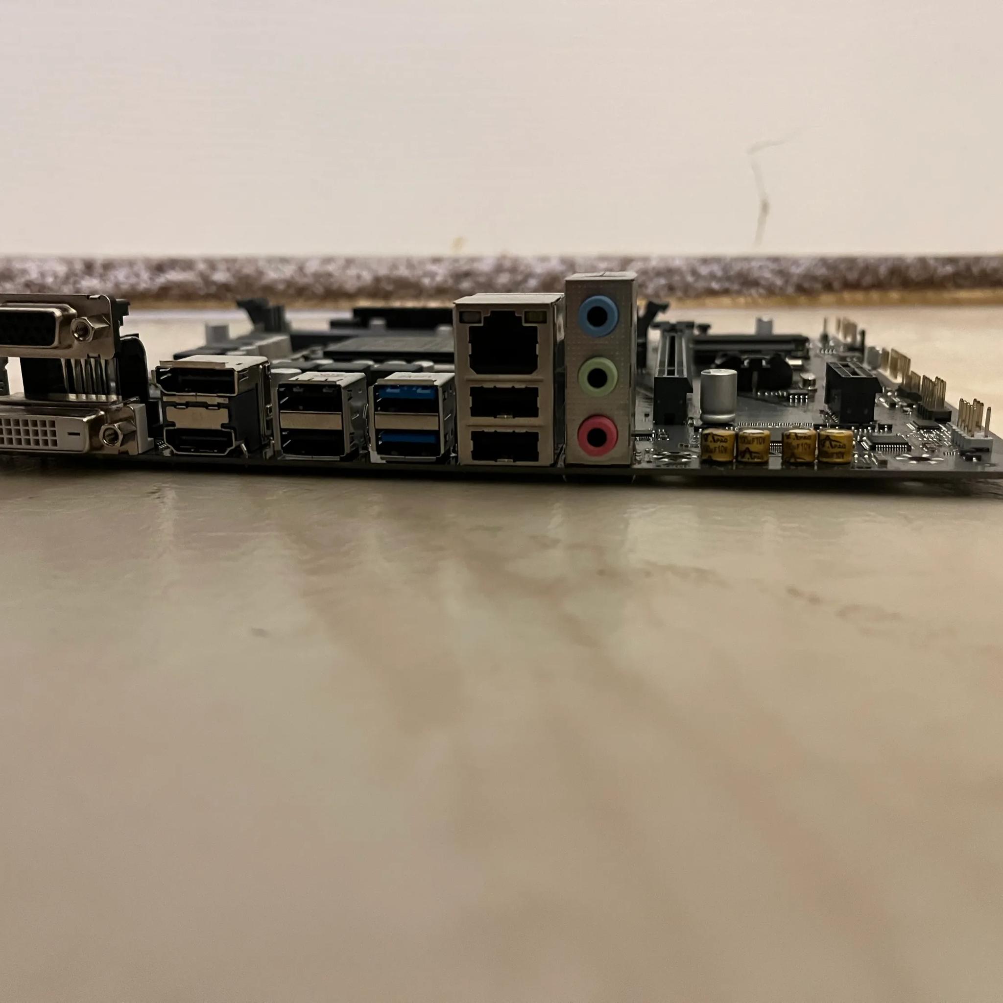 GIGABYTE H610M S2H V2 DDR4 (LGA 1700/ Micro ATX/ DDR4/ Single M.2/ PCIe 4.0/ USB 3.2 Gen1)