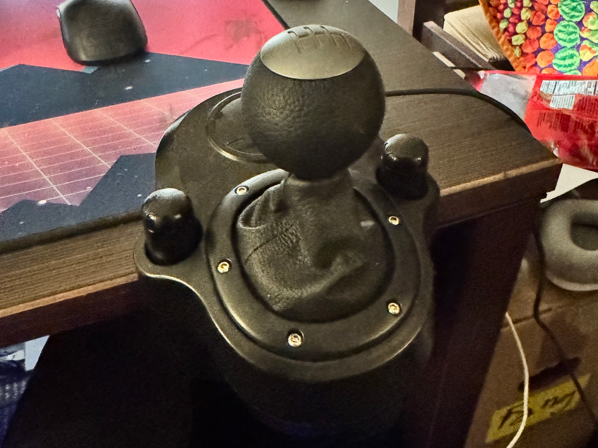 Logitech G923 Racing Wheel, Pedals, and Shifter (Xbox/PC)