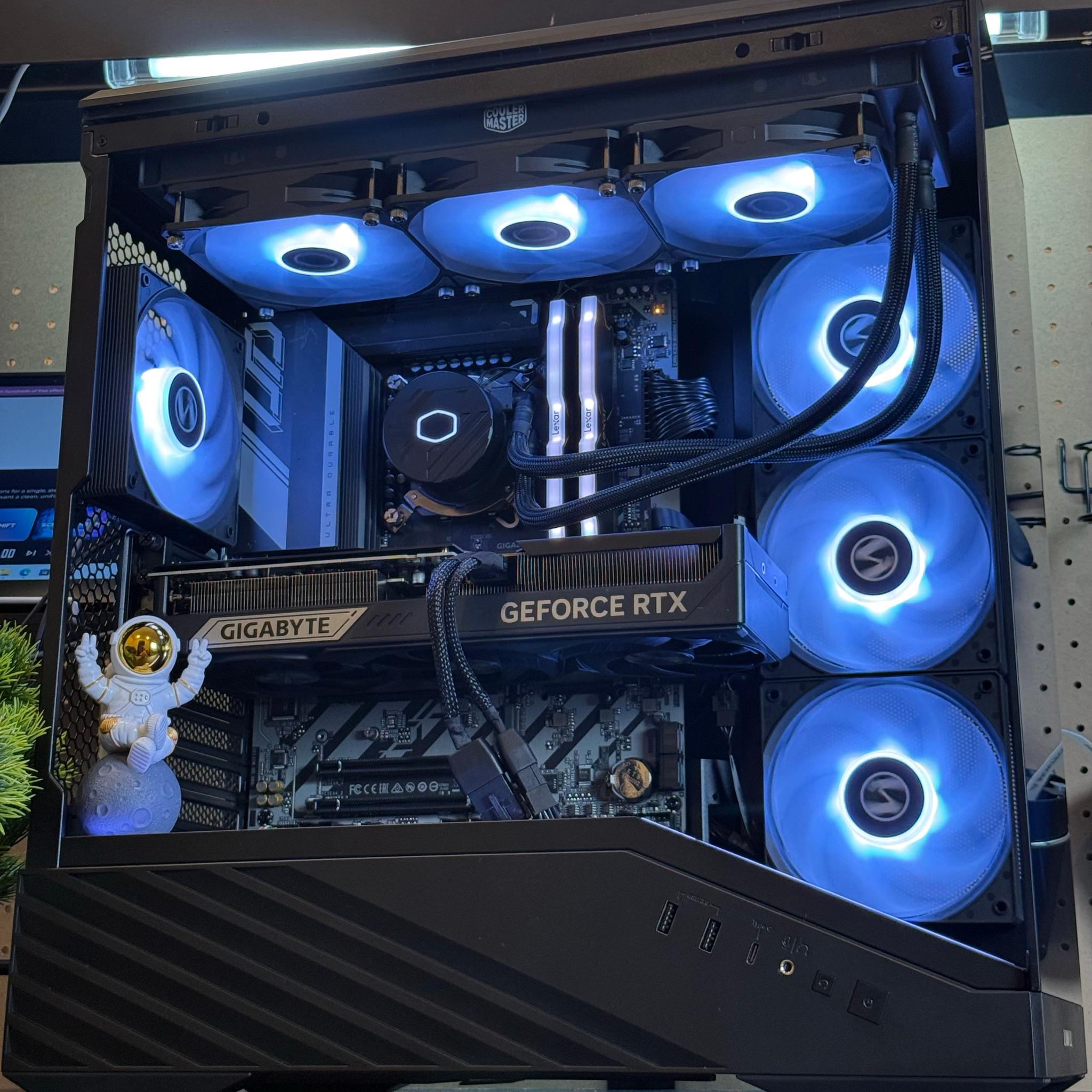 4K Gaming PC | RTX 5070 Ti | Intel Ultra 7 265KF | 32GB DDR5 RAM | 2TB | Windows 11