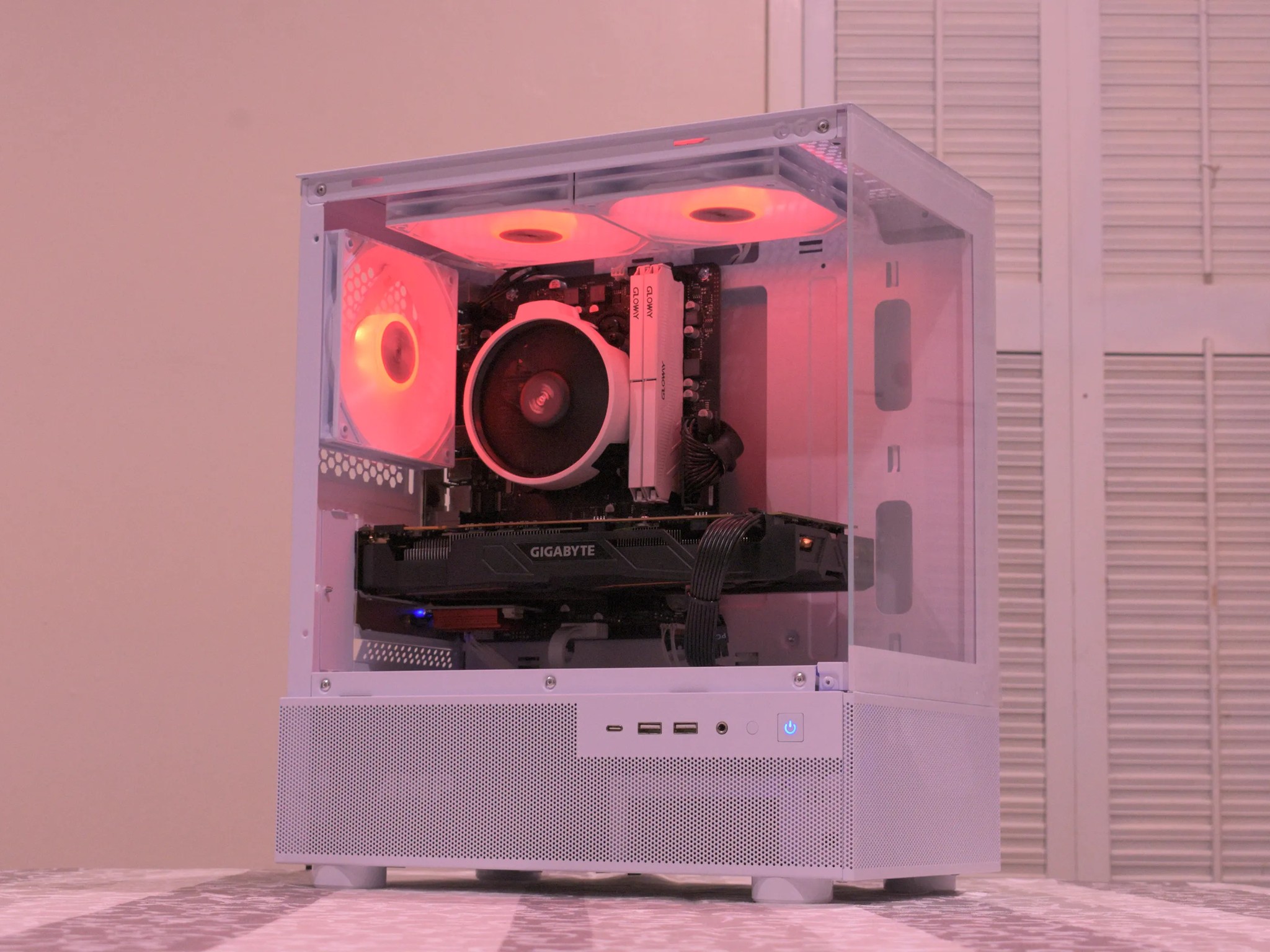 🎮Budget Gamer🎮 Ryzen 5 3600 | GTX 1070 8GB | 16GB DDR4 | 1TB nVME SSD | 1080p White Gaming PC RGB