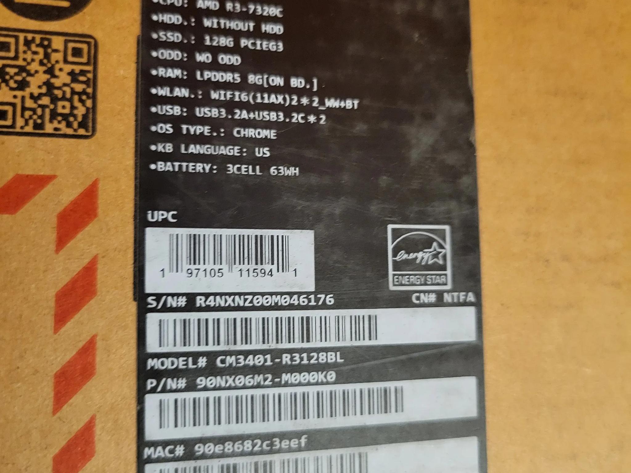 ASUS Chromebook Plus CM3401 14" 2-in-1 Laptop with Google AI - AMD Ryzen 3 7320C - 8GB Memory