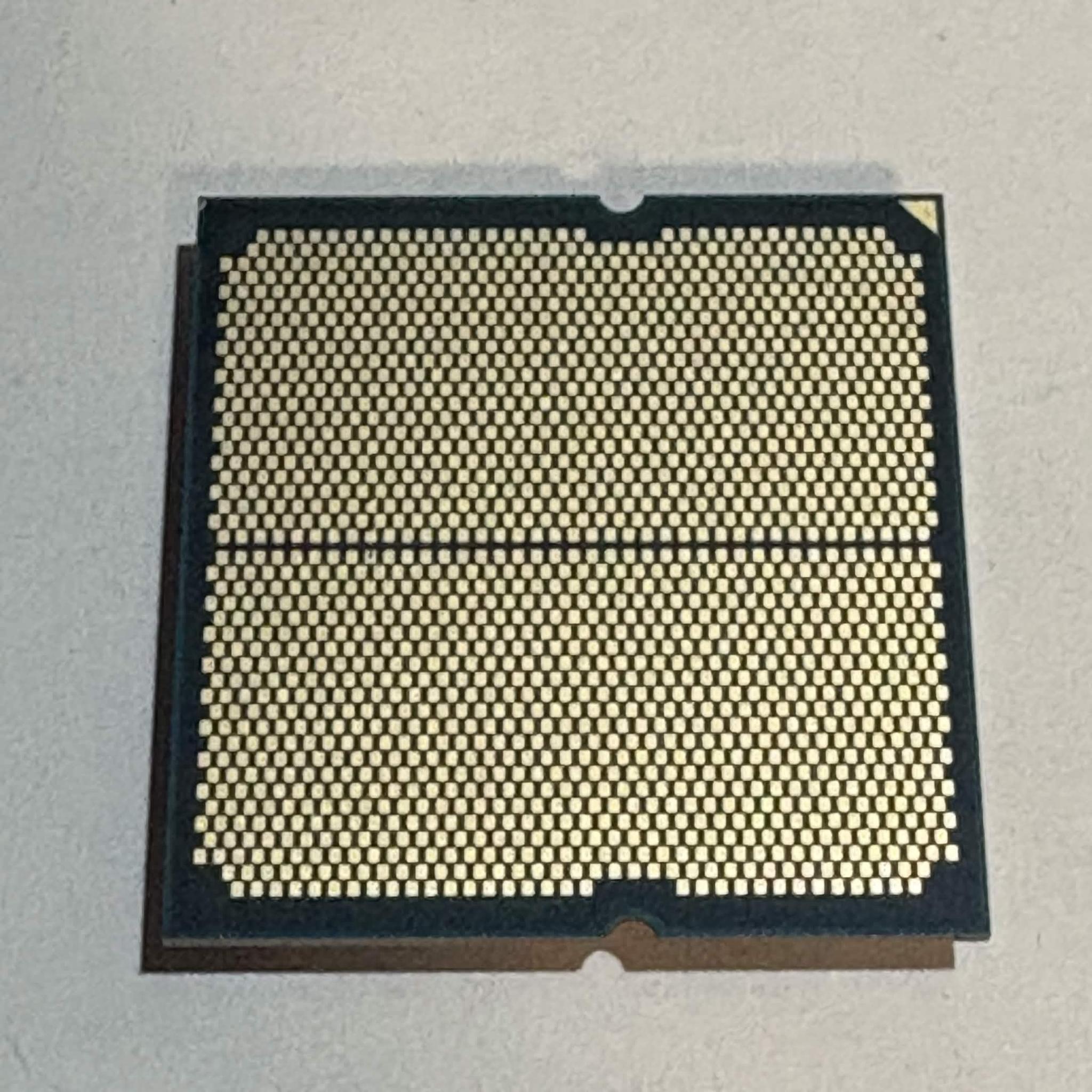 AMD Ryzen 7 9800X3D