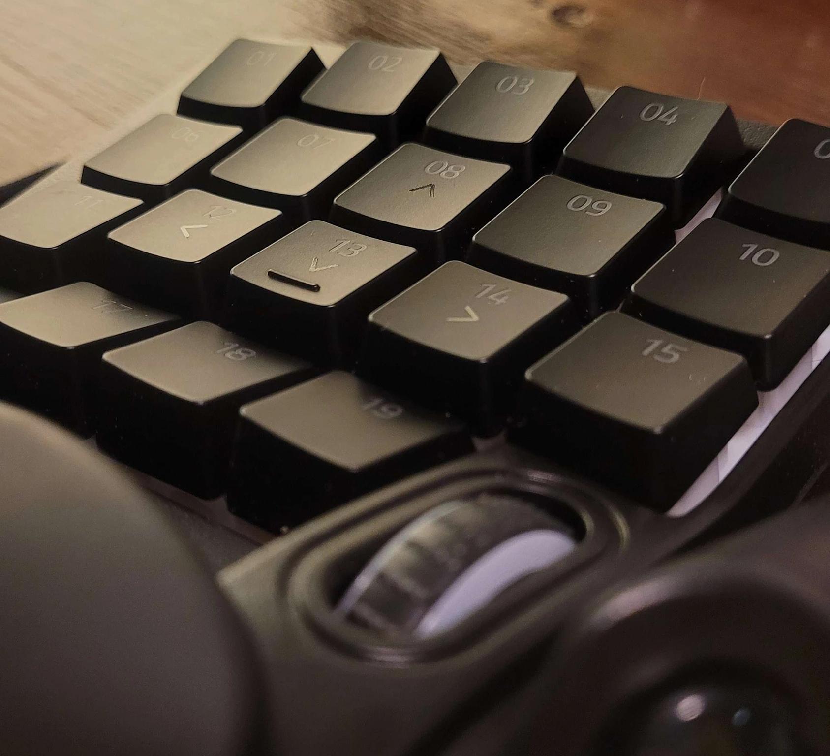 Razer Tartarus V2 One Handed Keyboard