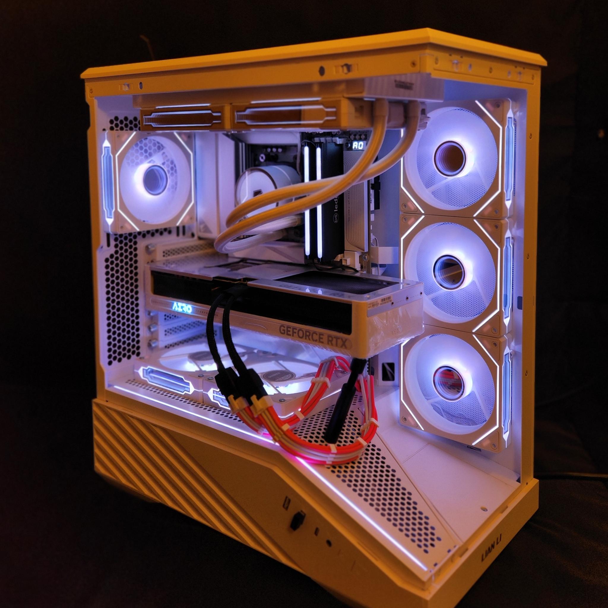 Ryzen 7 9700X • RTX 5070 • 32GB DDR5 • 1TB NVMe • Clean Build • Win 11