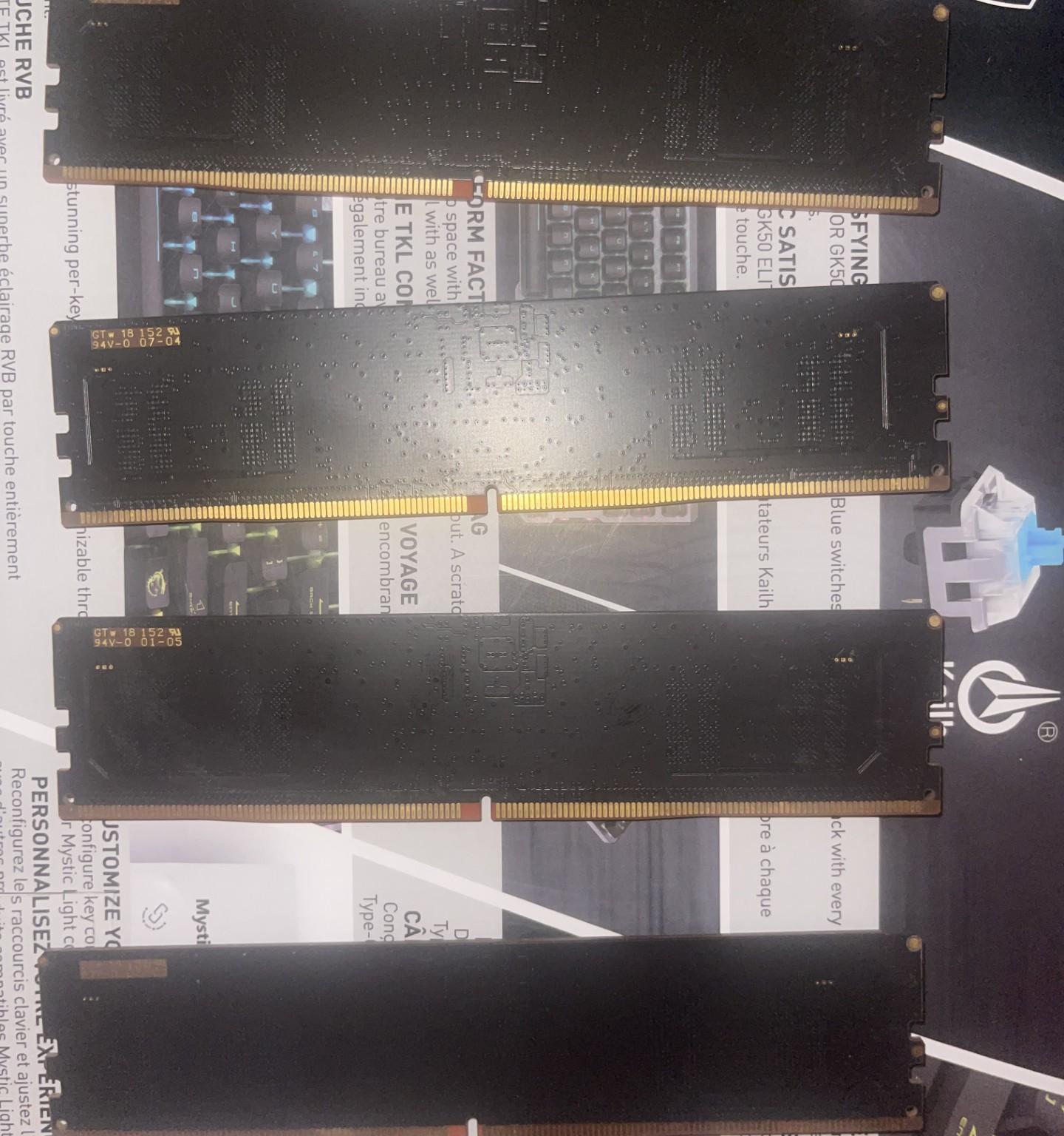 DDR5 32GB Crucial Classic 4800MHZ CL40 8X4