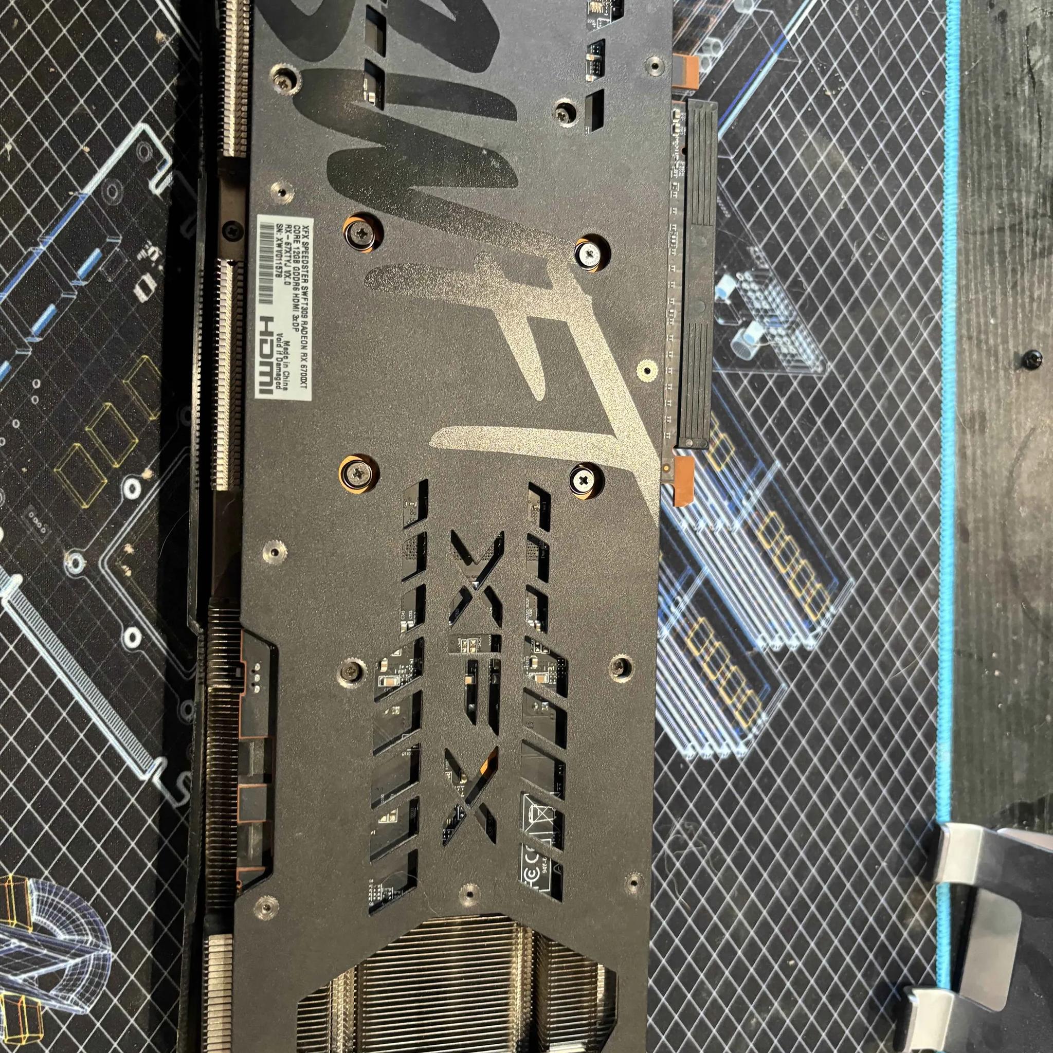 XFX SWFT 309 RX 6700XT