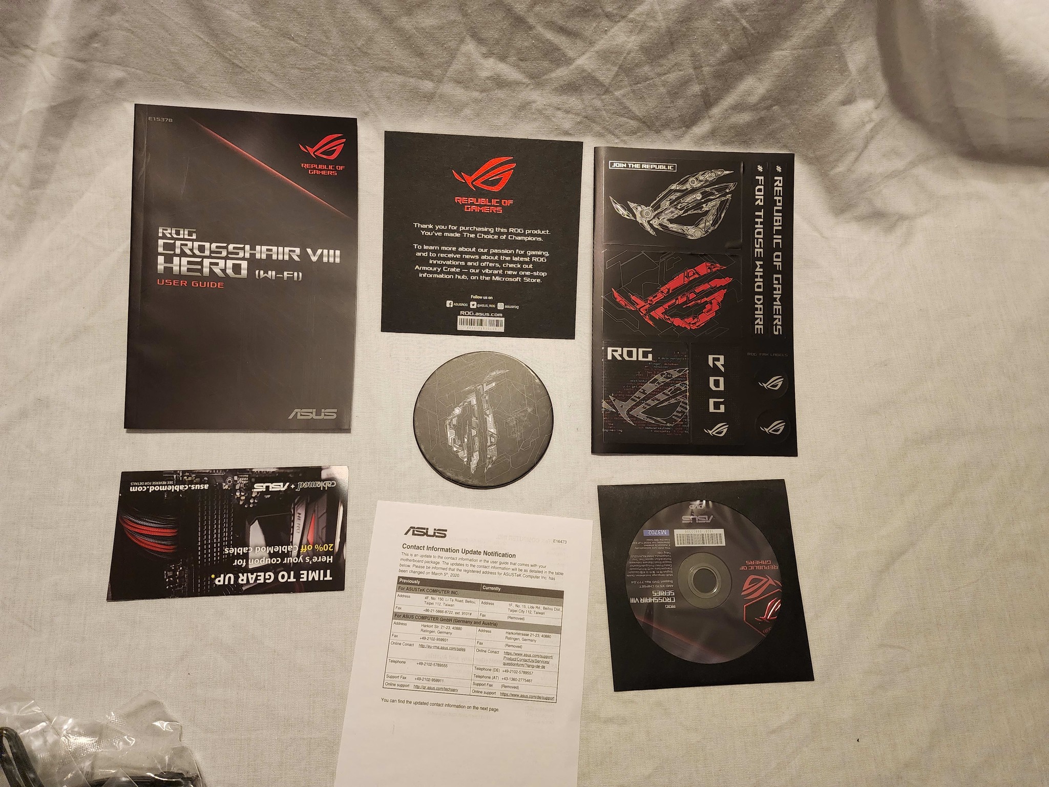 ASUS ROG Crosshair VIII Hero (Wi-Fi) AMD AM4 x570 DDR4 PCI-E 4.0 ATX Motherboard