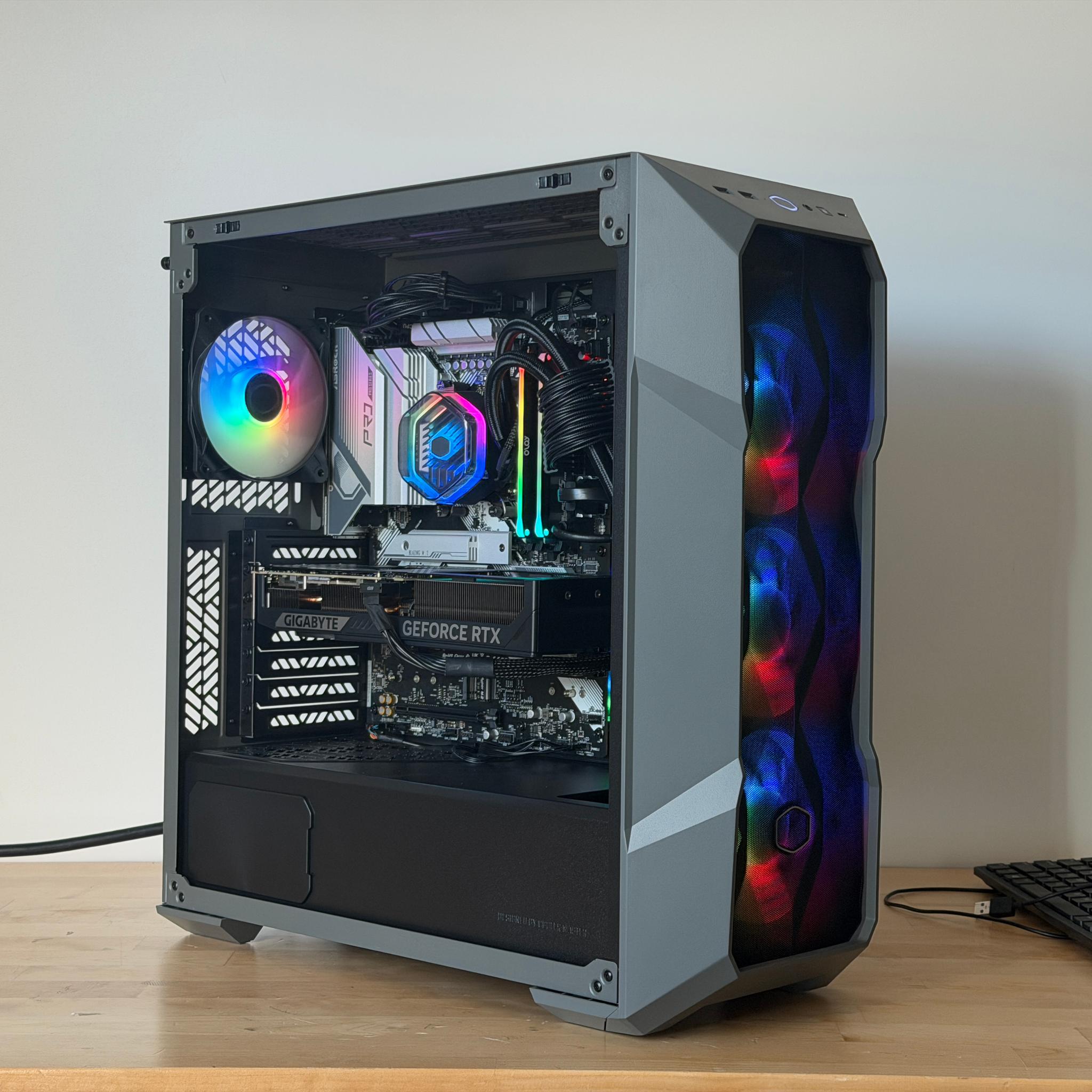 RTX 5070 Ryzen 5 7600x Gaming PC