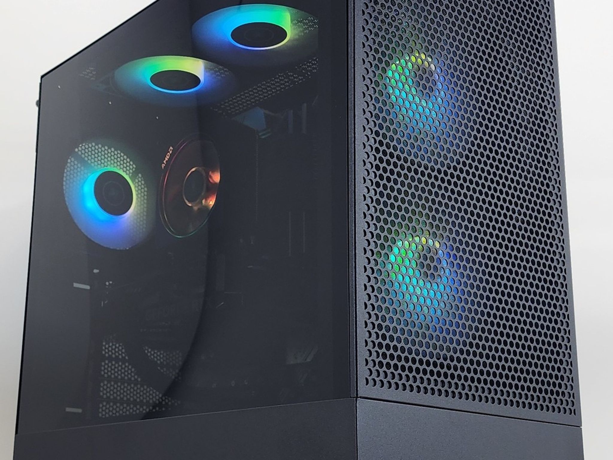 Gaming PC Ryzen 7 5800XT 32GB RAM 1TB SSD RTX 4060 8GB Windows 11 Computer