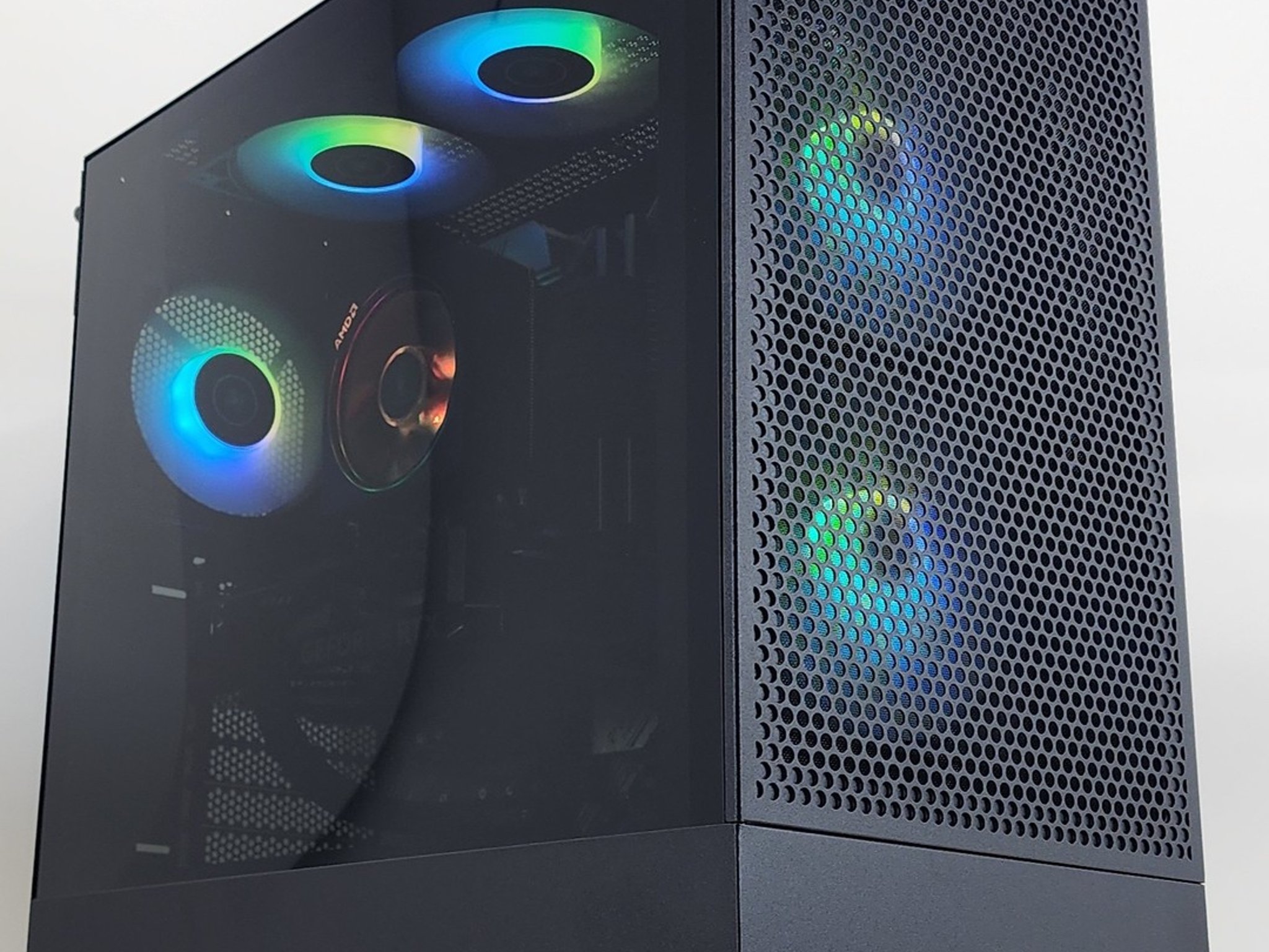 Gaming PC Ryzen 7 5800XT 32GB RAM 1TB SSD RTX 4060 8GB Windows 11 Computer