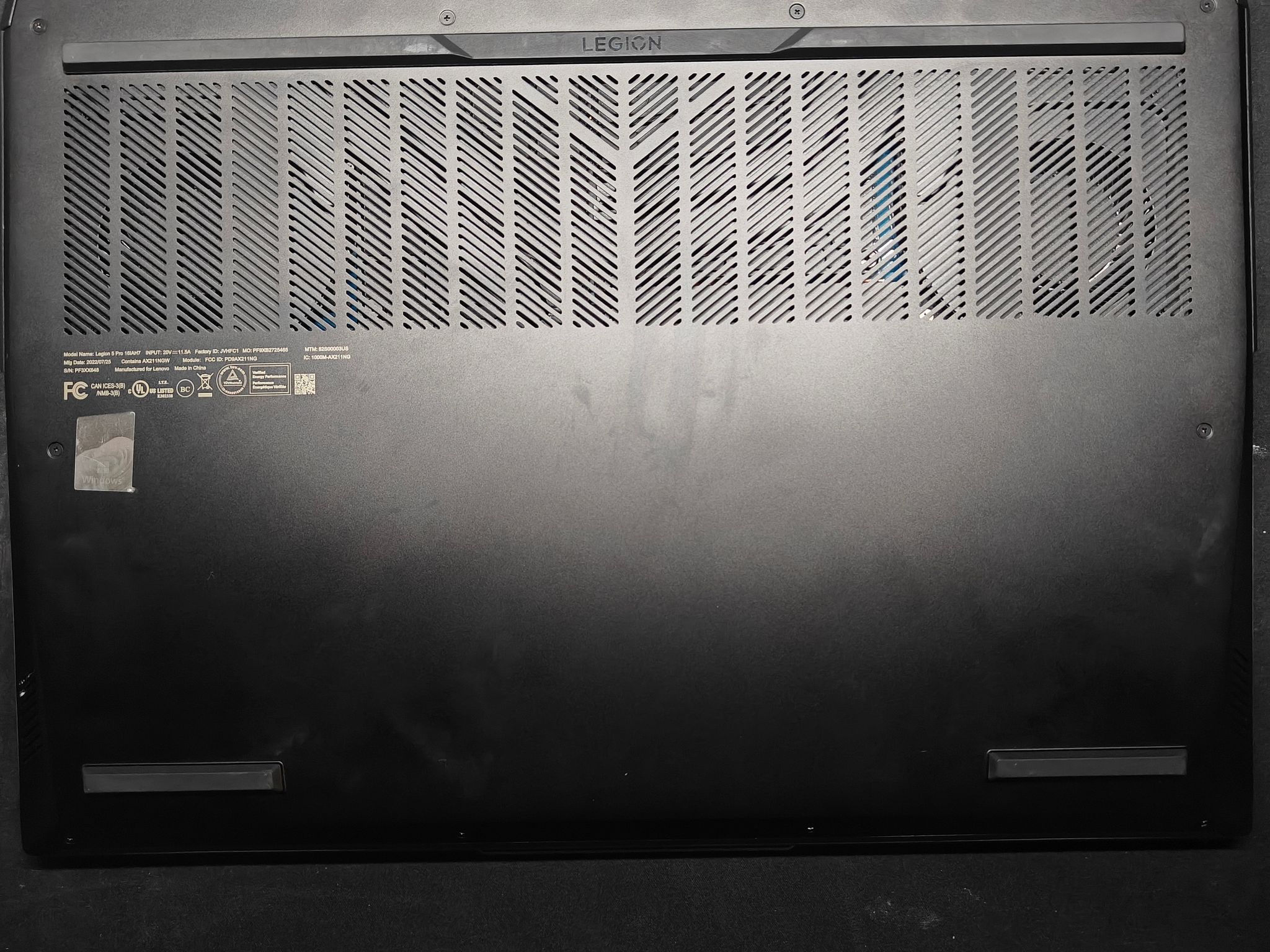 *New Battery* Lenovo Legion 5 Pro i7-12700H • RTX 3050 Ti • 16GB RAM • 512GB SSD • 165Hz