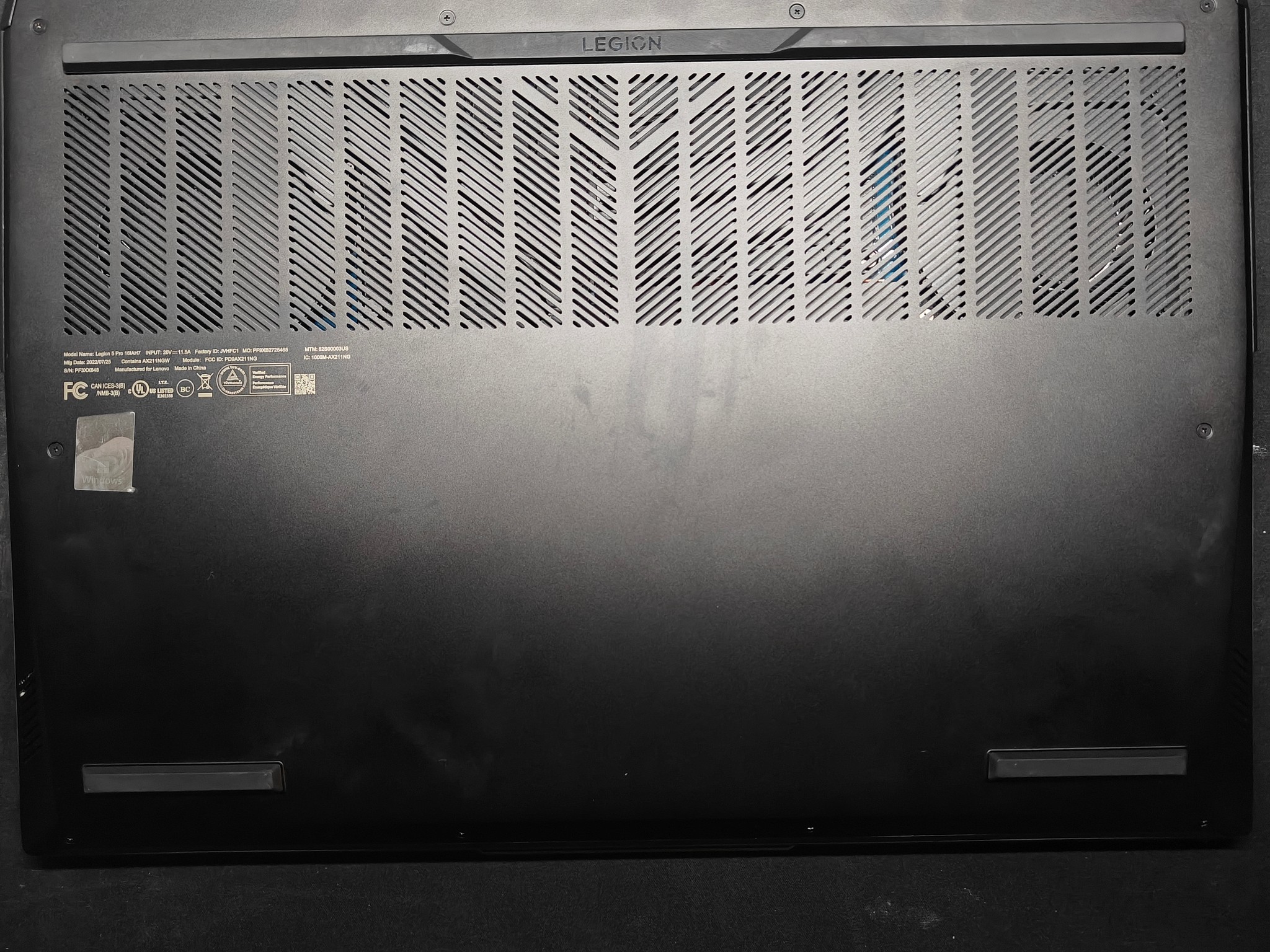 *New Battery* Lenovo Legion 5 Pro i7-12700H • RTX 3050 Ti • 16GB RAM • 512GB SSD • 165Hz